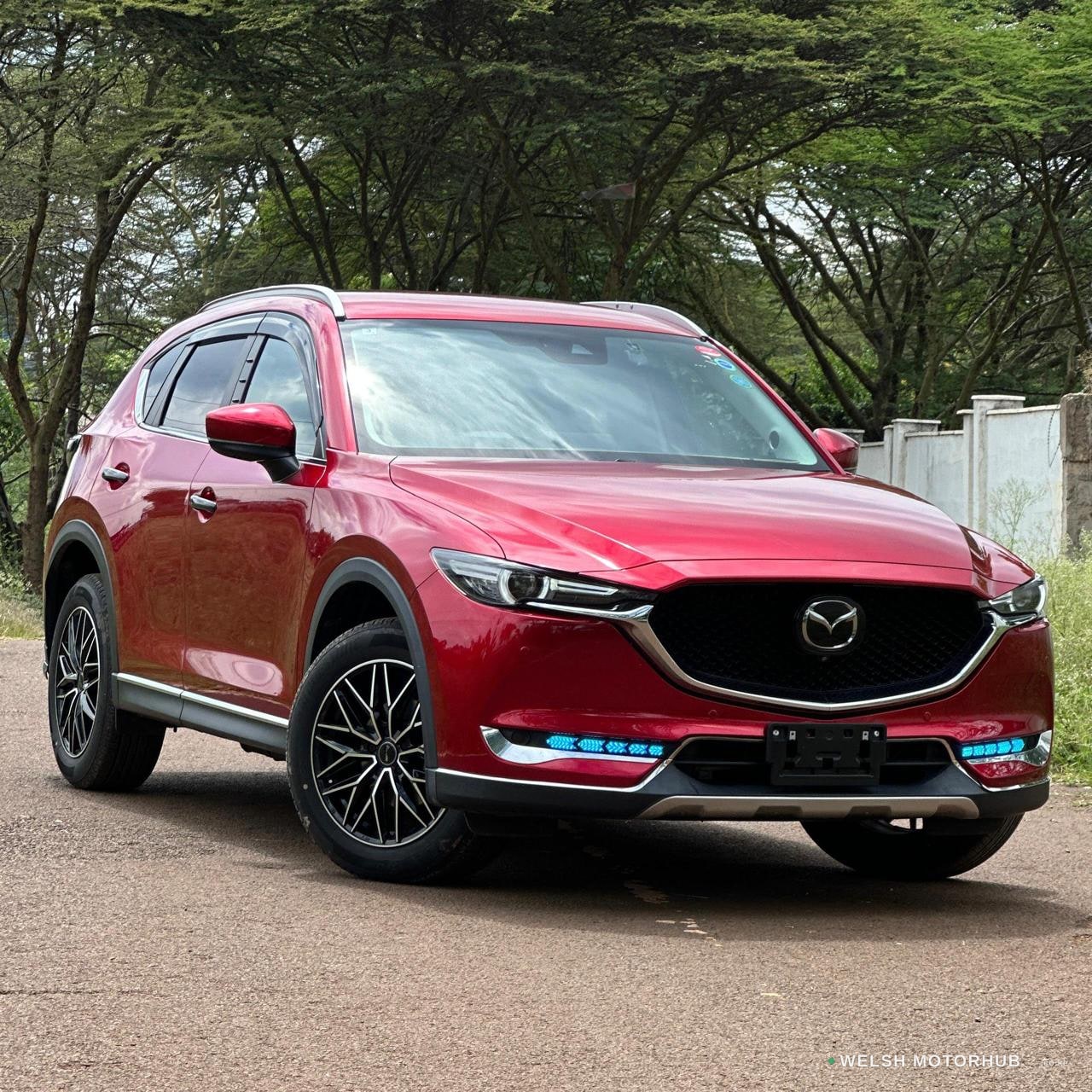 2020 Mazda CX-5 2L Petrol SUV, photo 2