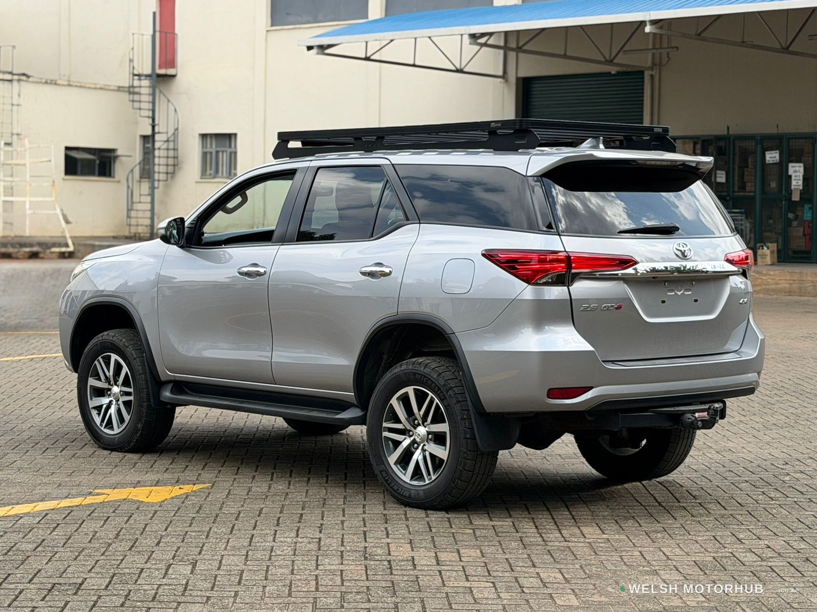 2019 Toyota Fortuner GD-6 2.8L Diesel SUV, photo 5