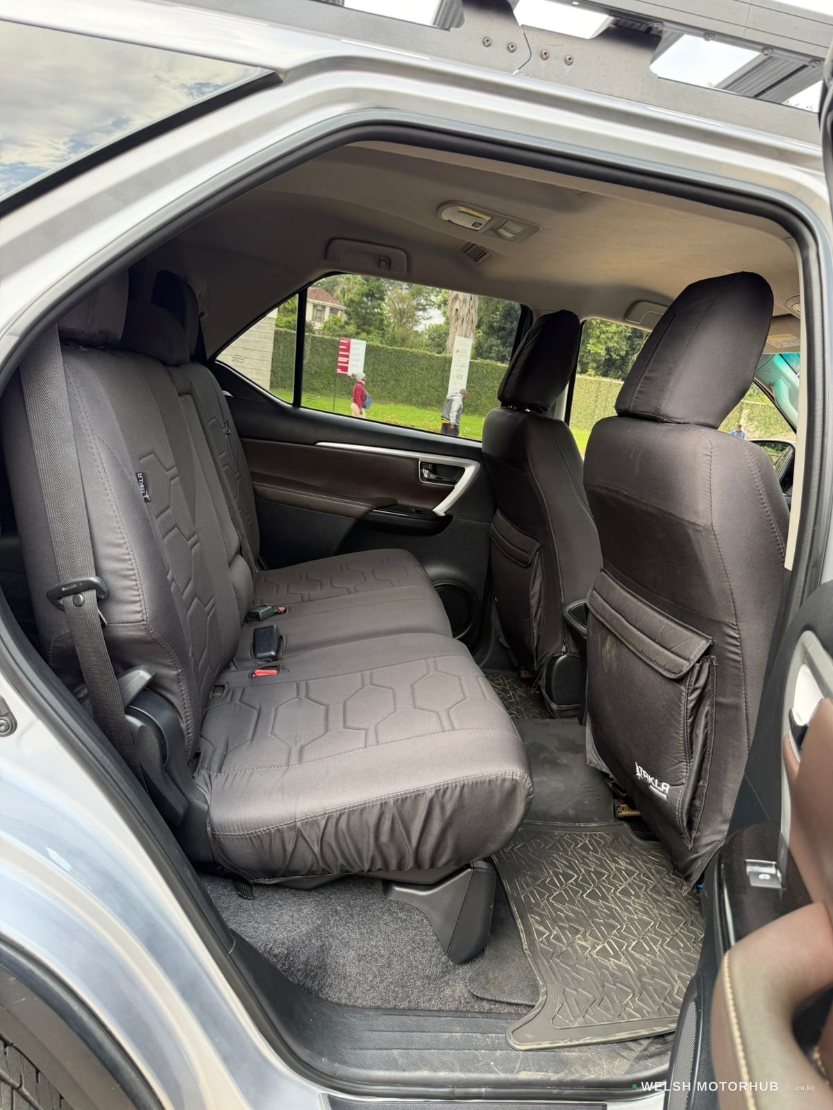2019 Toyota Fortuner GD-6 2.8L Diesel SUV, photo 11