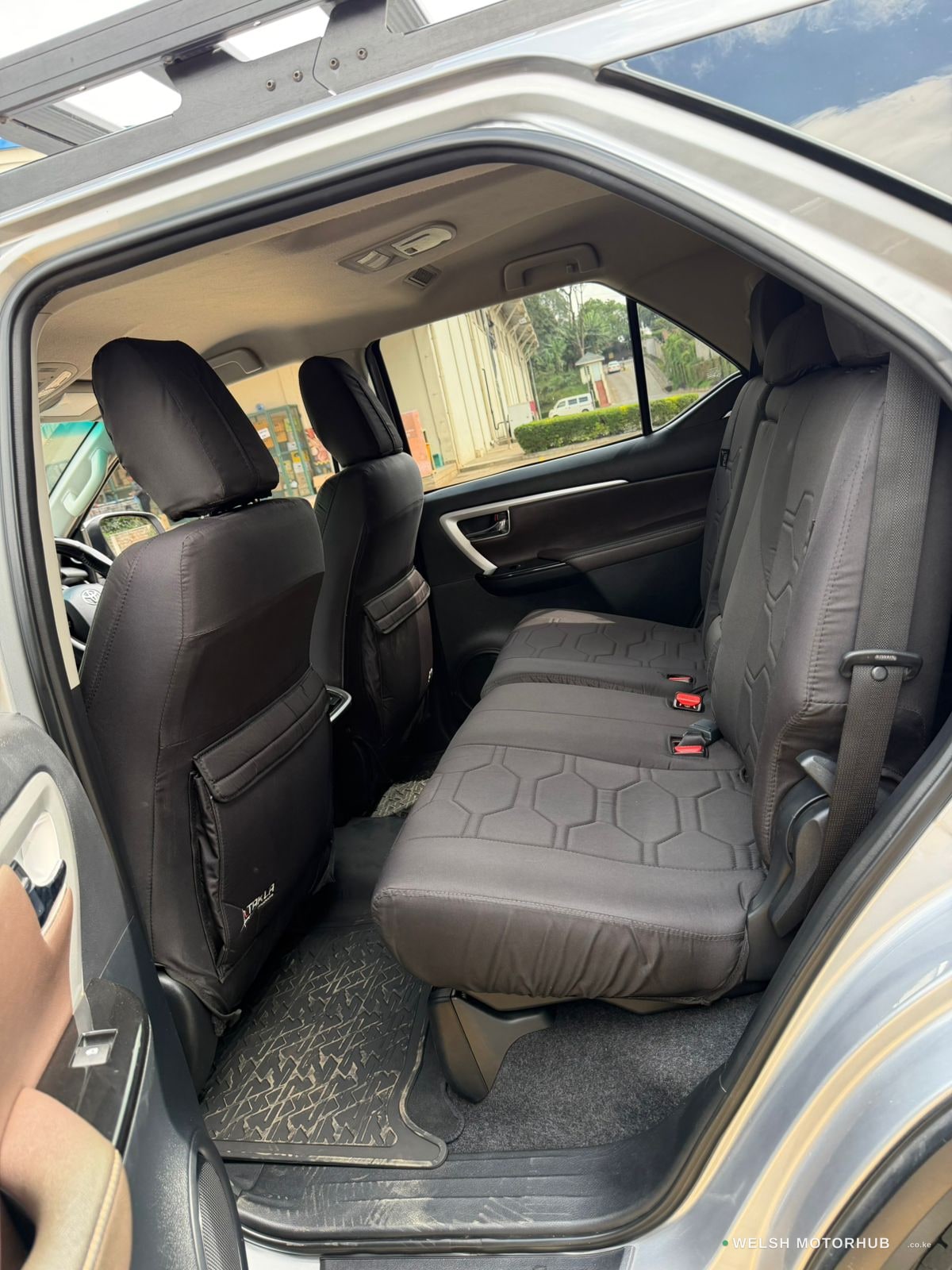 2019 Toyota Fortuner GD-6 2.8L Diesel SUV, photo 10