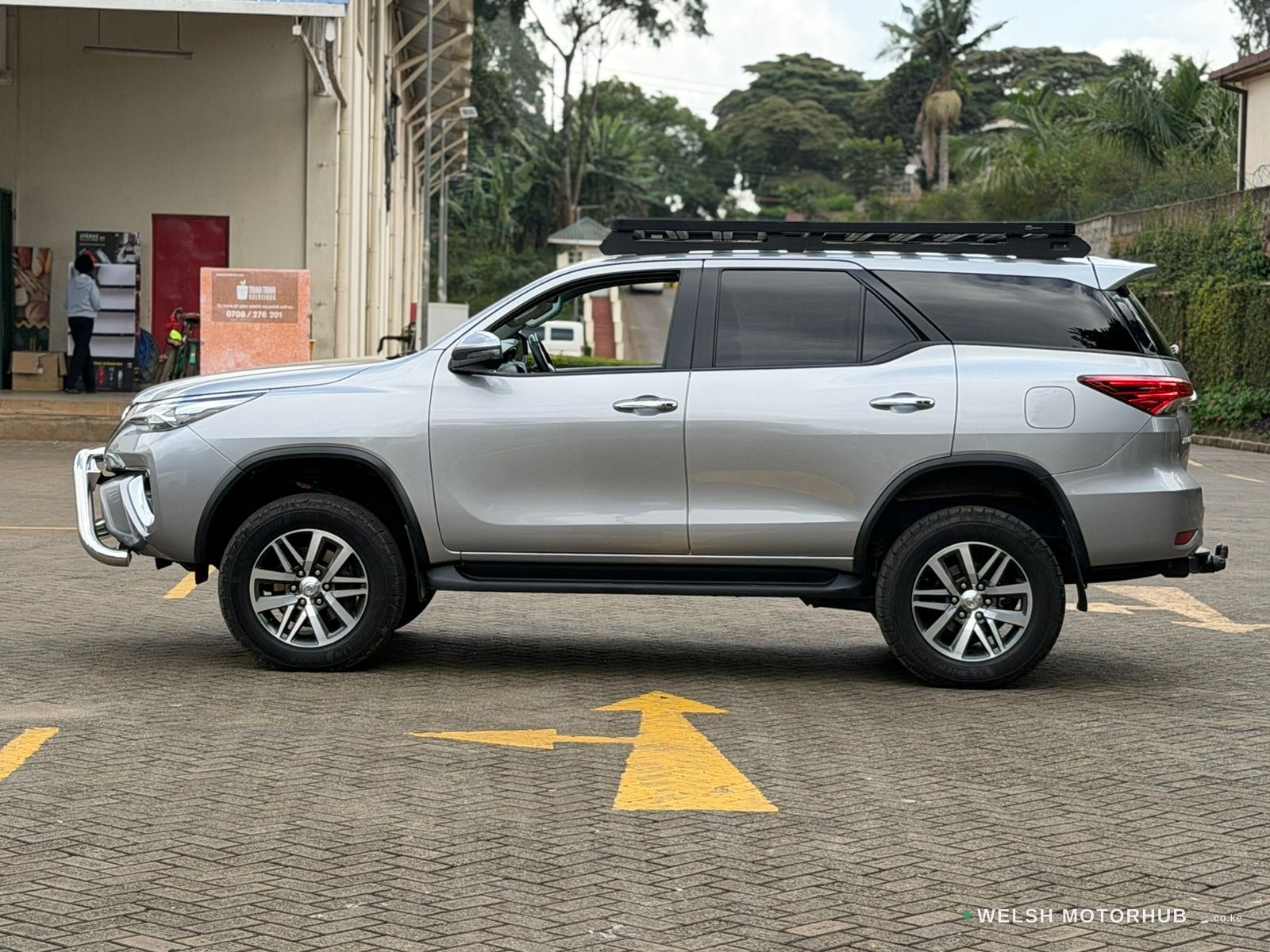 2019 Toyota Fortuner GD-6 2.8L Diesel SUV, photo 6