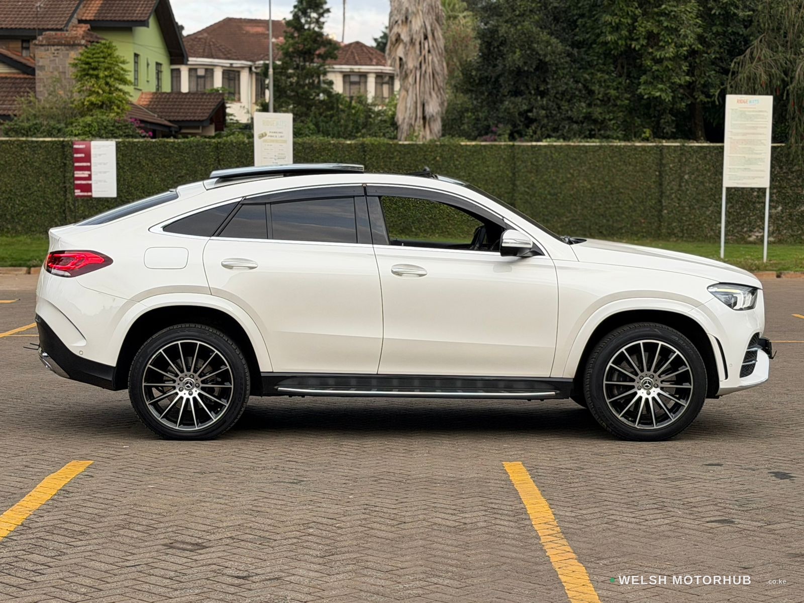 2020 Mercedes-Benz GLE 400D AMG-LINE 3L Diesel SUV, photo 11