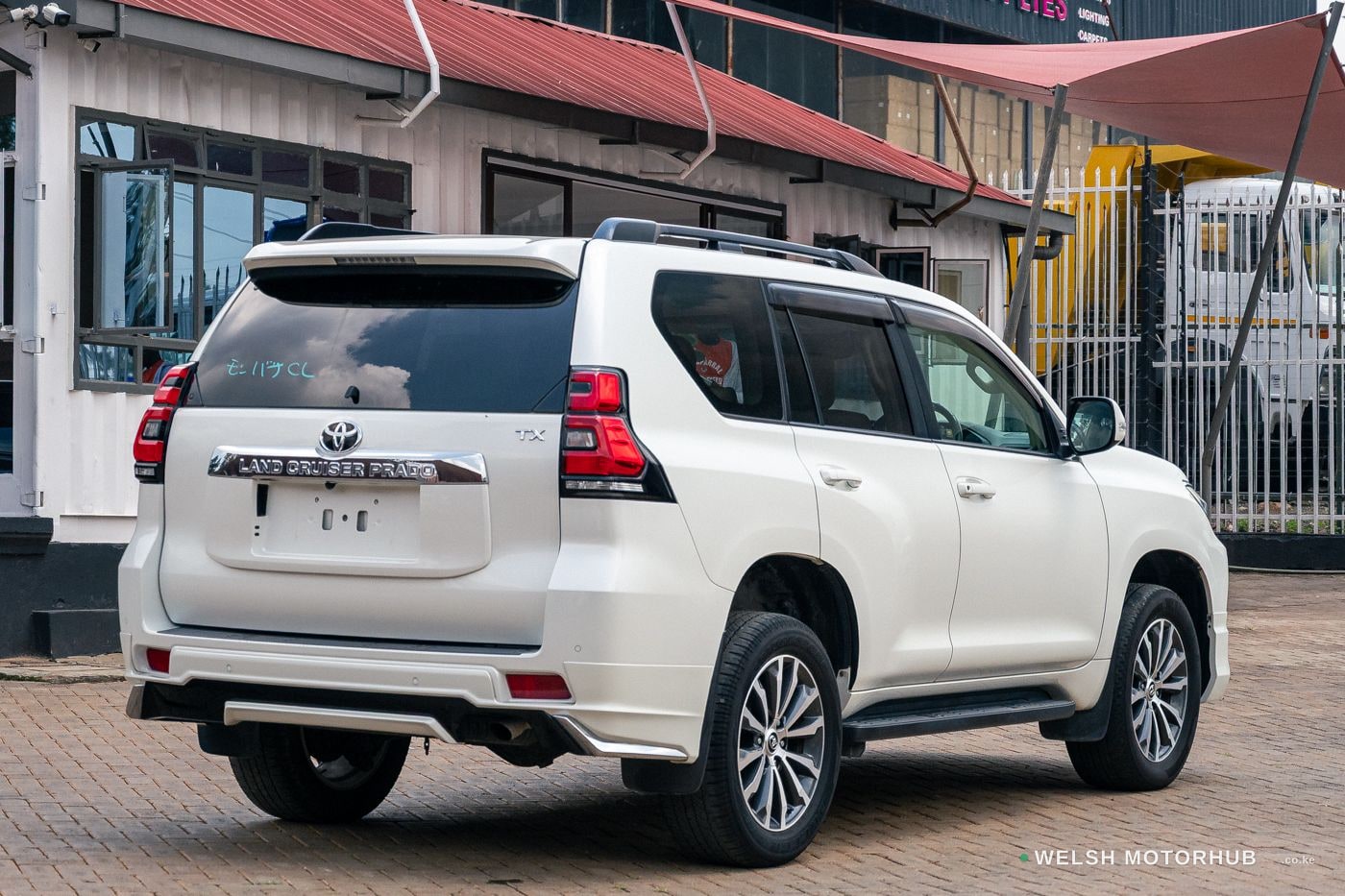 2019 Toyota Land Cruiser Prado TXL Petrol SUV, photo 4