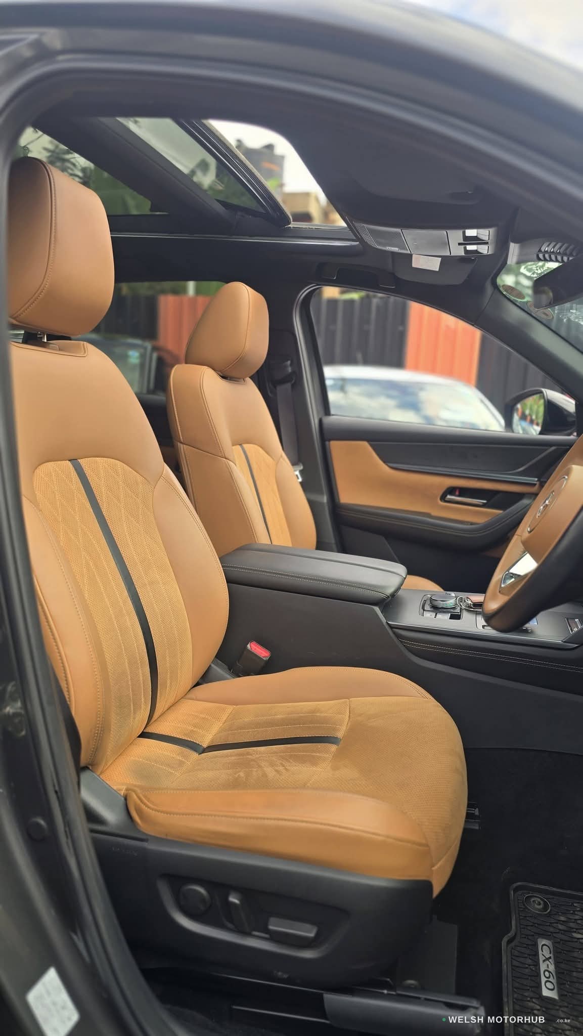 2022 Mazda CX-60 XDL 3.3L Diesel SUV, photo 8