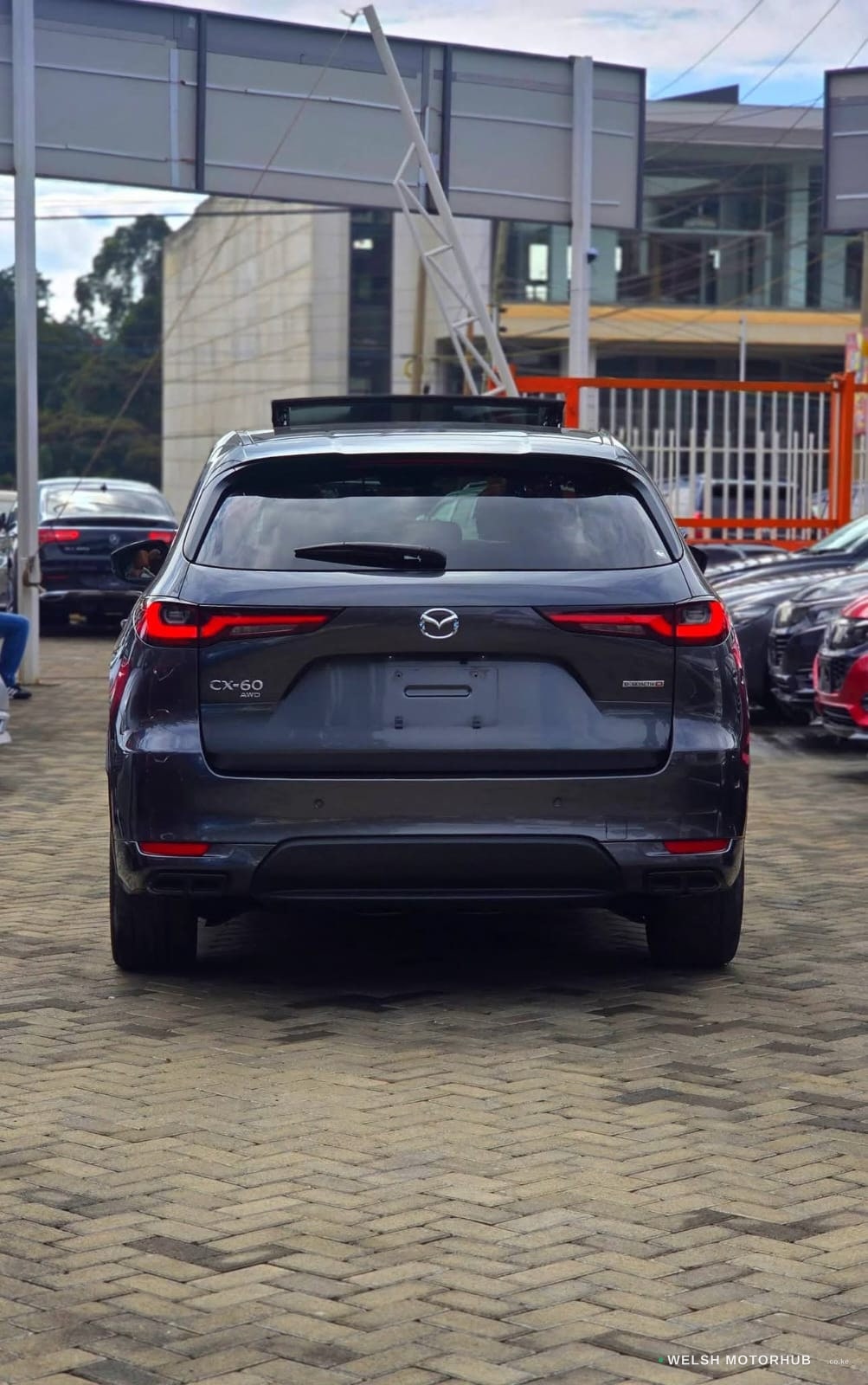 2022 Mazda CX-60 XDL 3.3L Diesel SUV, photo 5