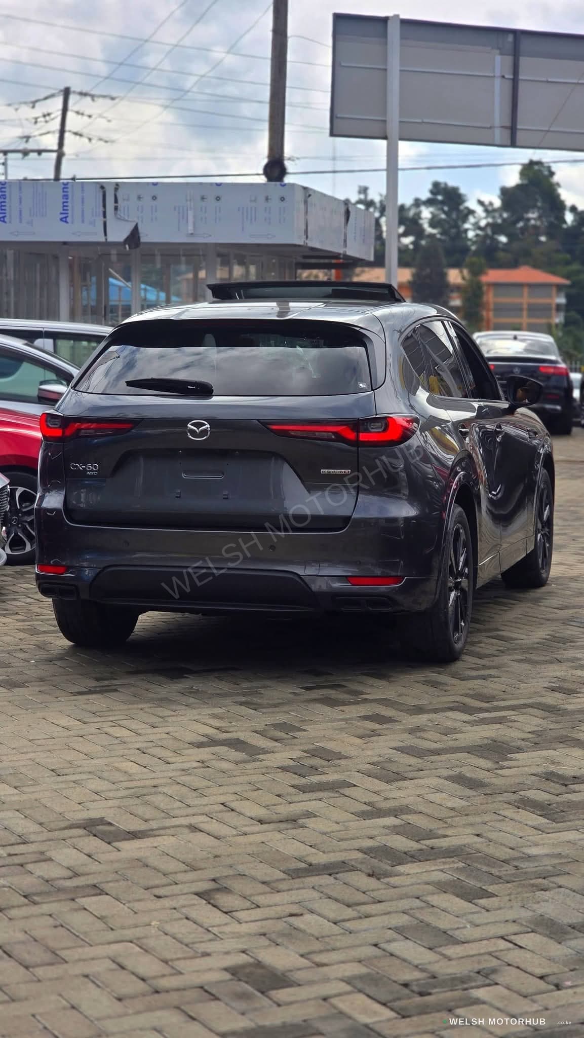 2022 Mazda CX-60 XDL 3.3L Diesel SUV, photo 6
