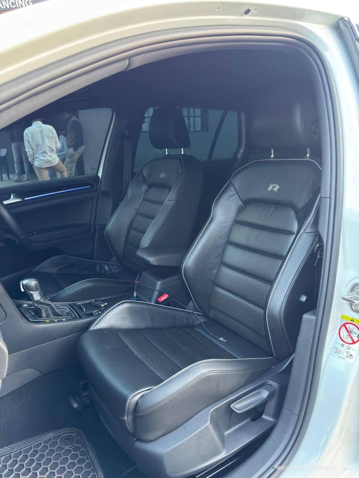 2018 Volkswagen Golf R MK7.5 2L Petrol Hatchback, photo 5