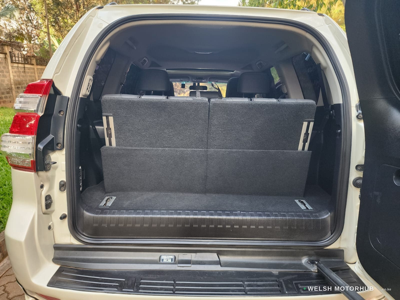 2016 Toyota Prado J150 2.8L Diesel SUV, photo 14