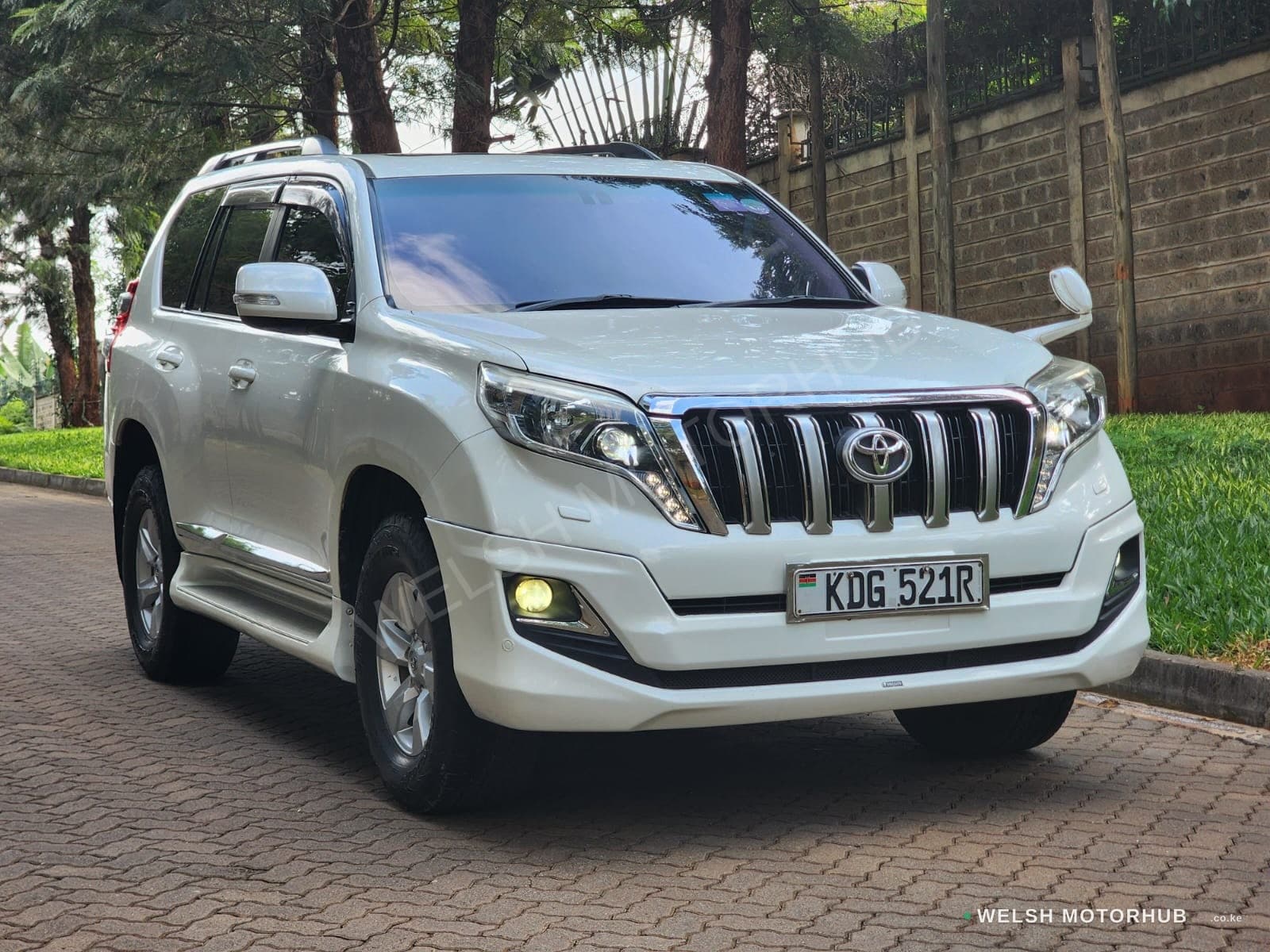 2016 Toyota Prado J150 2.8L Diesel SUV, photo 3