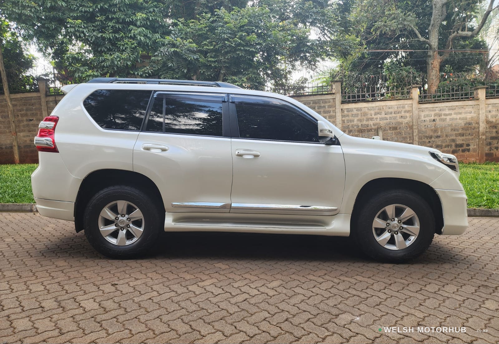 2016 Toyota Prado J150 2.8L Diesel SUV, photo 8
