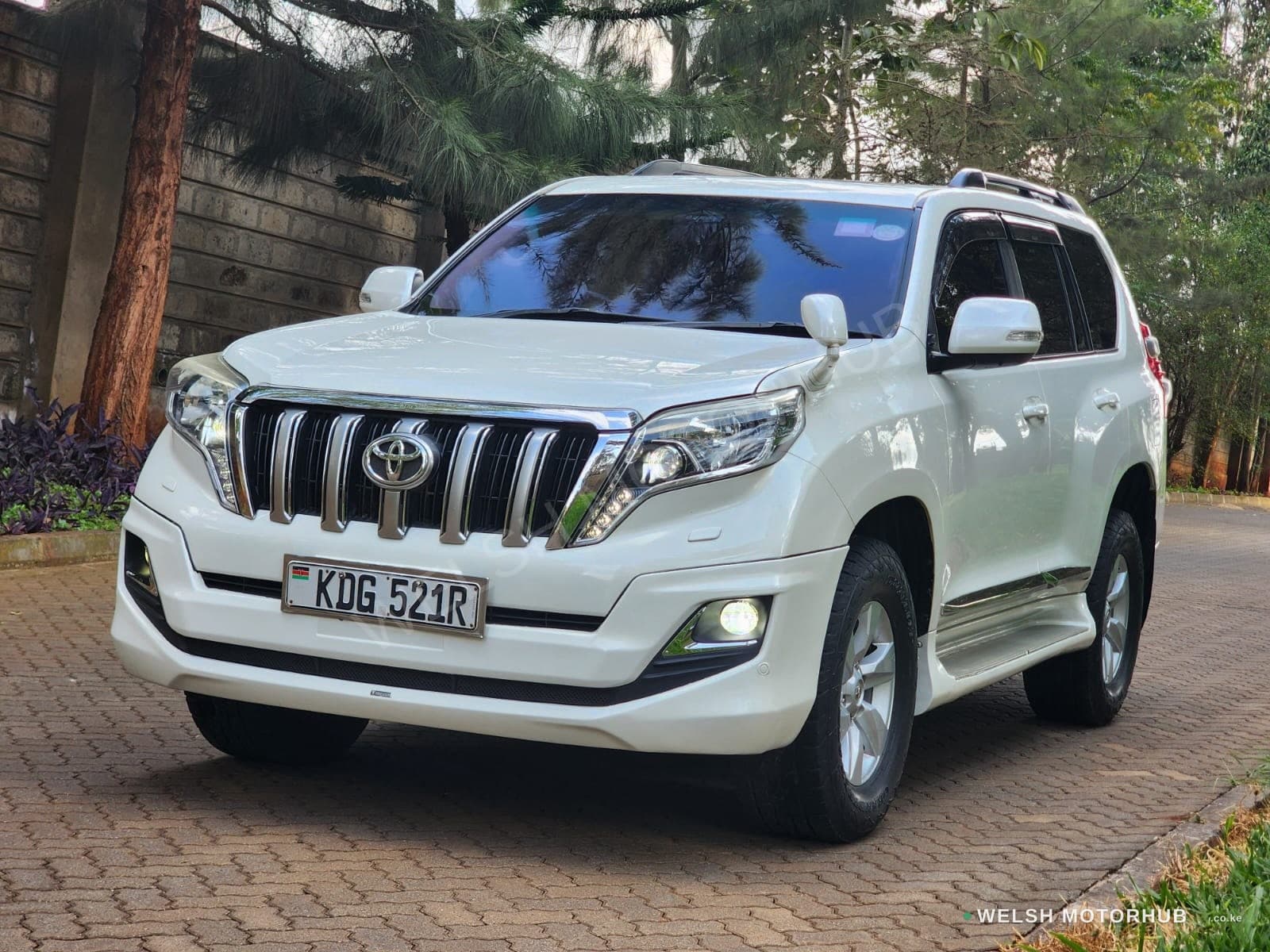 2016 Toyota Prado J150 2.8L Diesel SUV, photo 2
