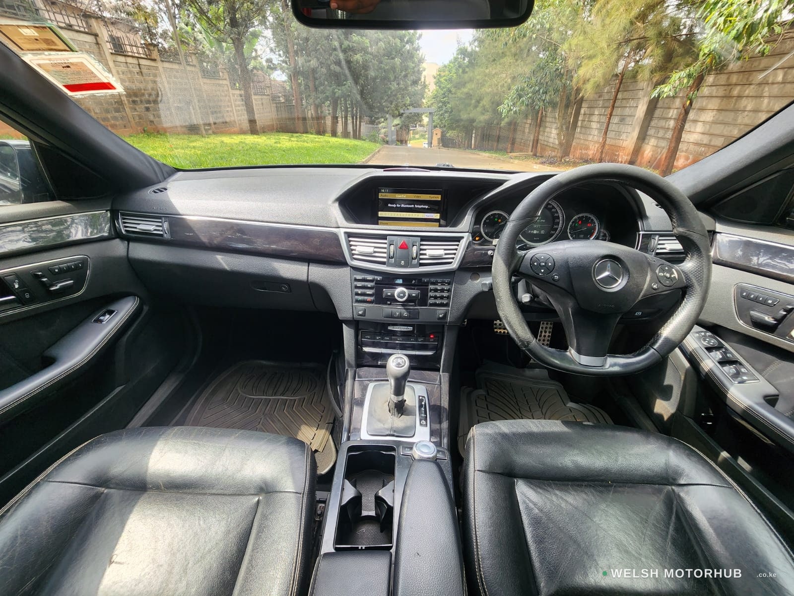 2010 Mercedes-Benz E250 1.8L Petrol Sedan, photo 14