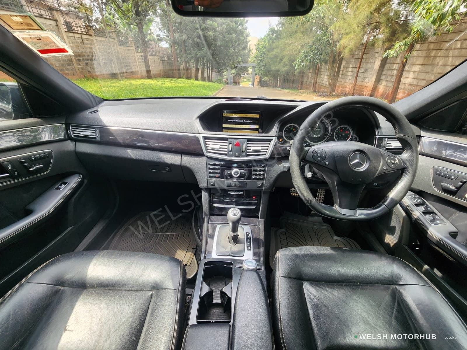 2010 Mercedes-Benz E250 1.8L Petrol Sedan, photo 14