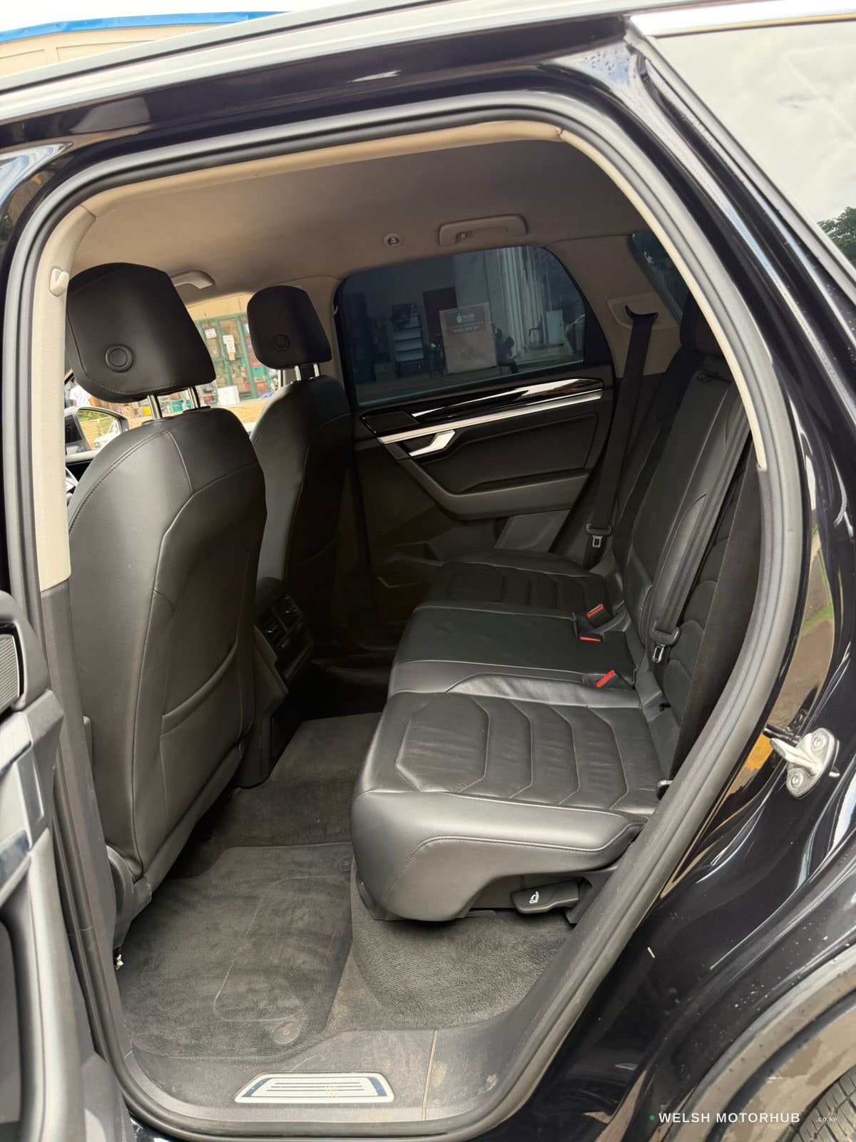 2018 Volkswagen Touareg TDI 3L Diesel SUV, photo 12