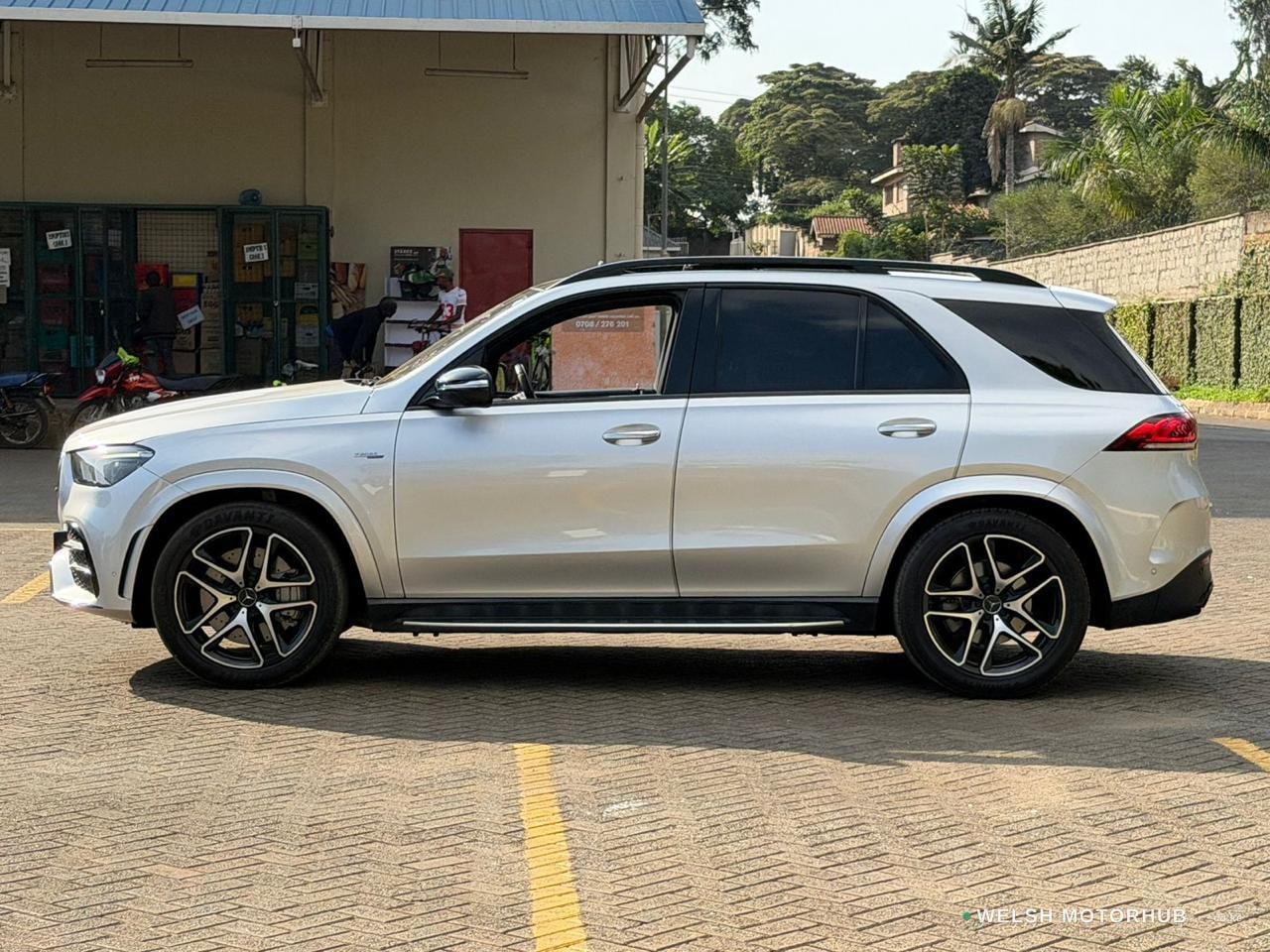 2020 Mercedes-Benz GLE53 4MATIC AMG 3L Petrol Sedan, photo 5