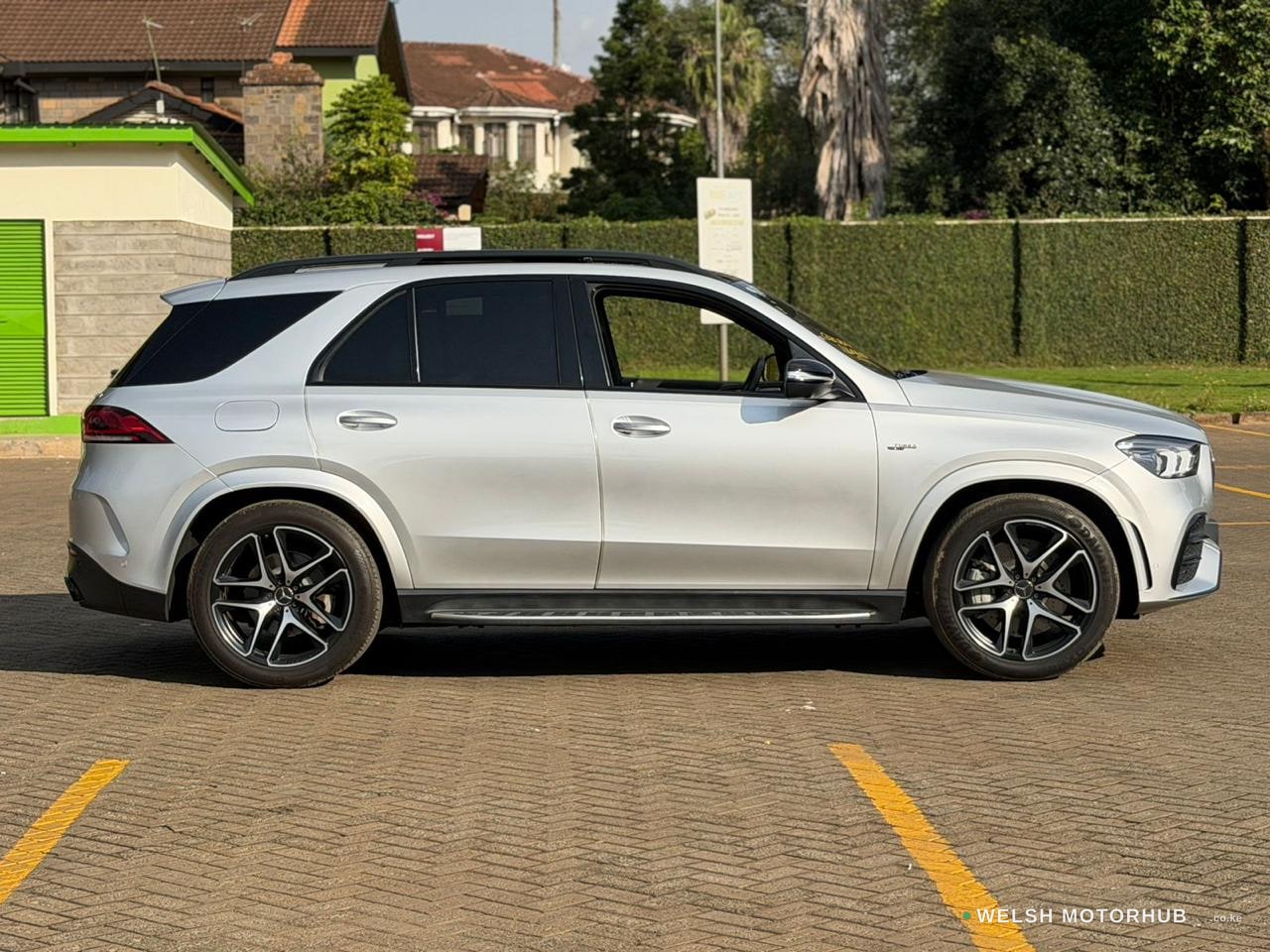 2020 Mercedes-Benz GLE53 4MATIC AMG 3L Petrol Sedan, photo 8