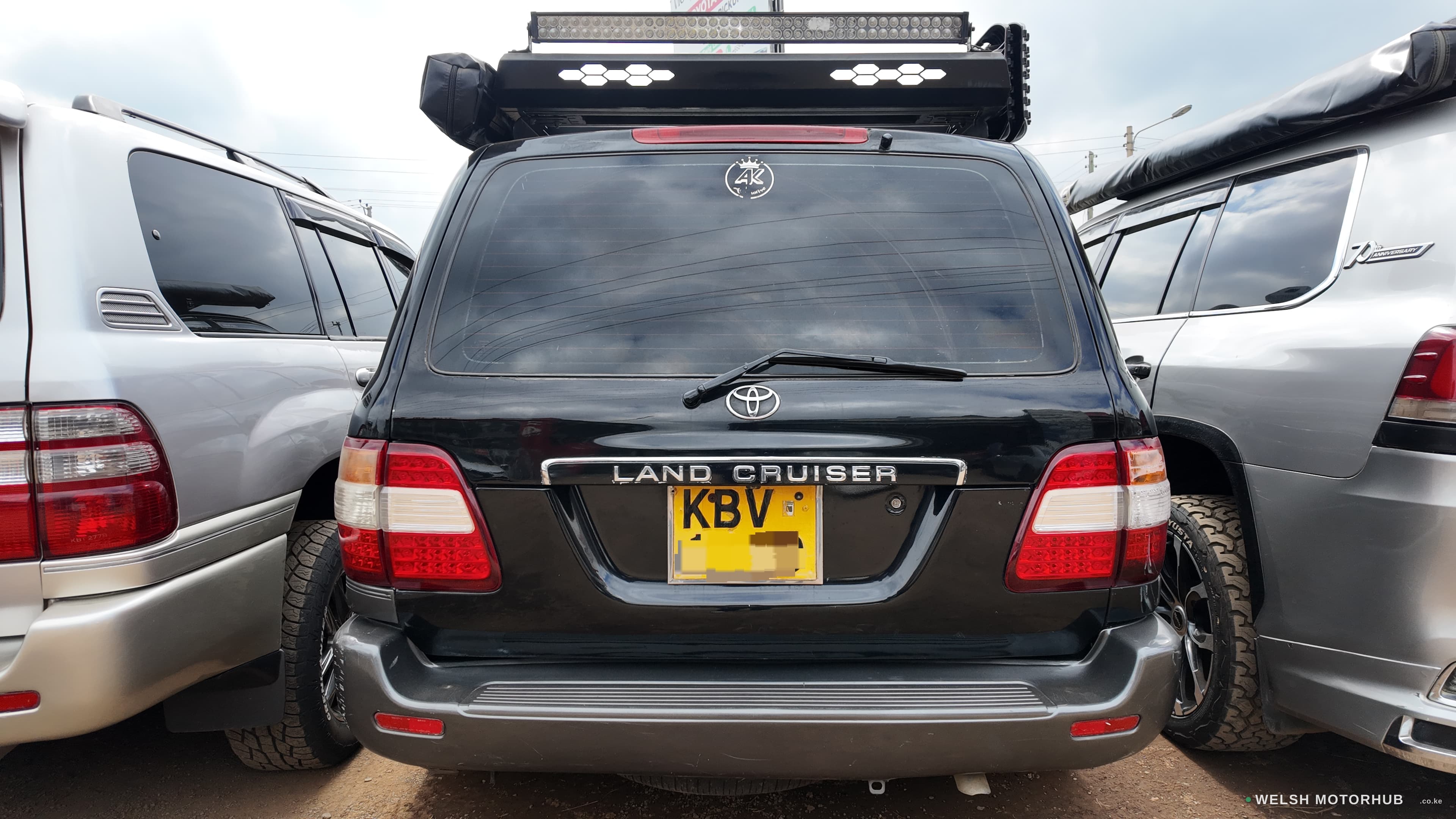 2004 Toyota Land Cruiser 100 Series 4.2L Diesel SUV, photo 6