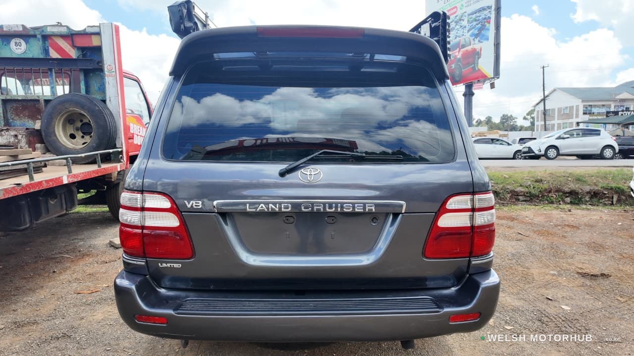 2005 Toyota Land Cruiser 4.7L Petrol SUV, photo 6