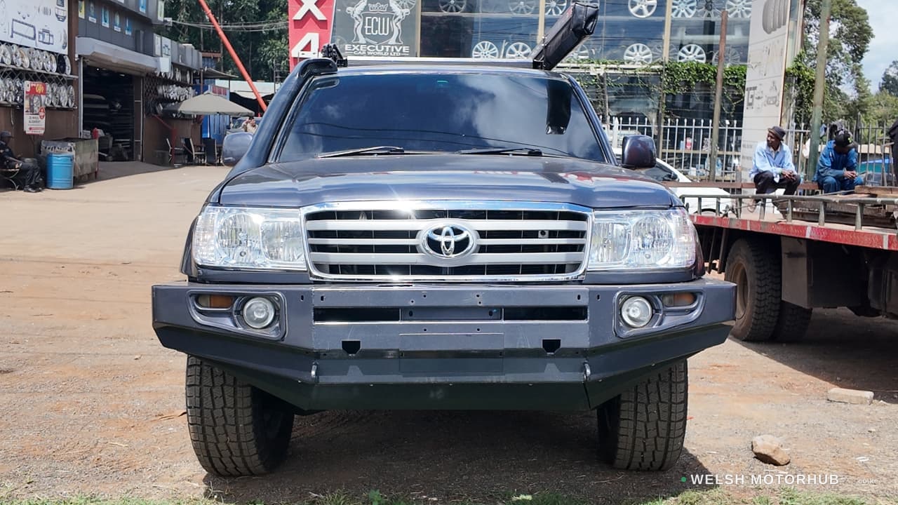2005 Toyota Land Cruiser 4.7L Petrol SUV, photo 3