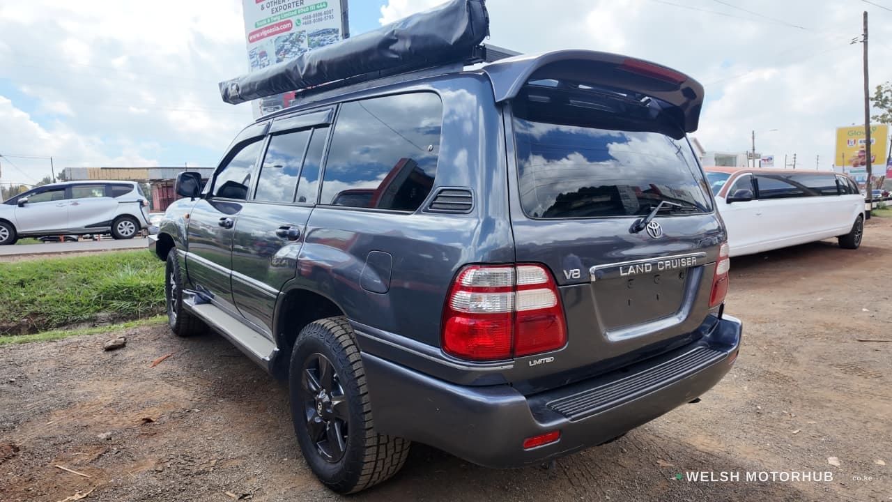 2005 Toyota Land Cruiser 4.7L Petrol SUV, photo 4