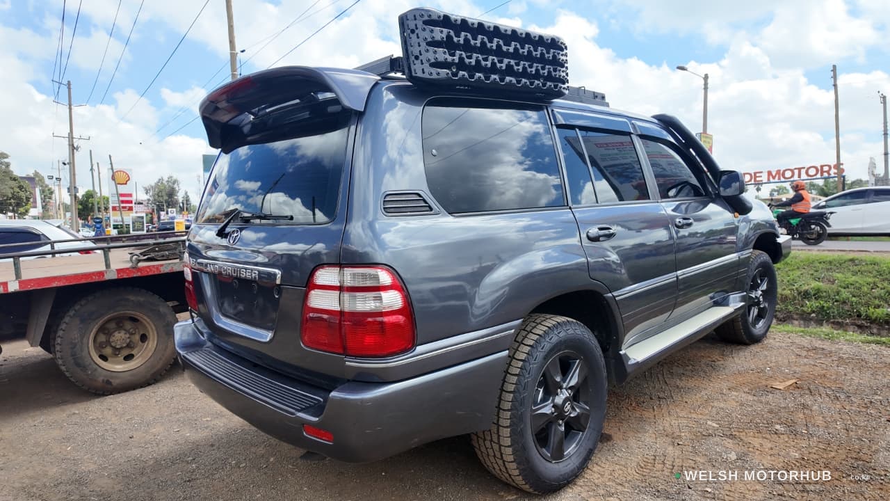 2005 Toyota Land Cruiser 4.7L Petrol SUV, photo 5