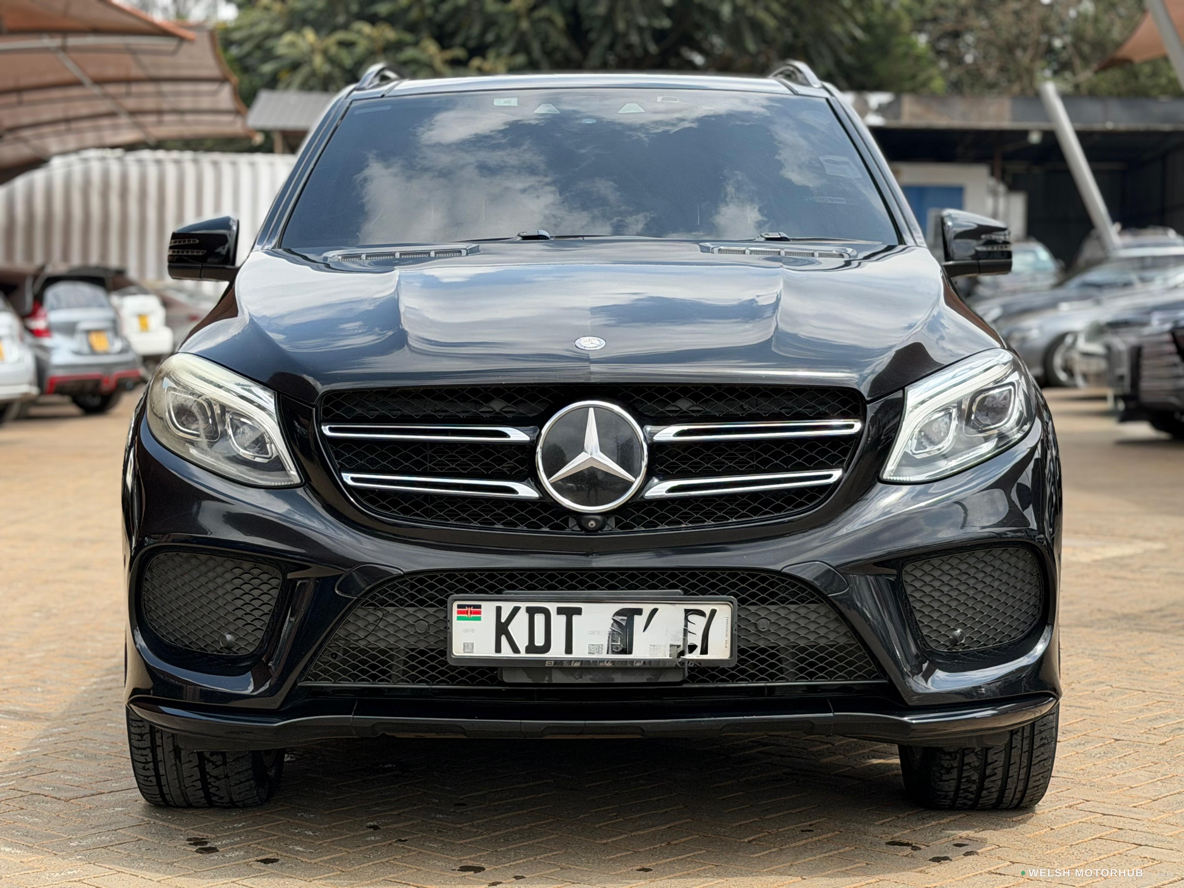 2017 Mercedes-Benz GLE43 AMG 3L Petrol SUV, photo 3