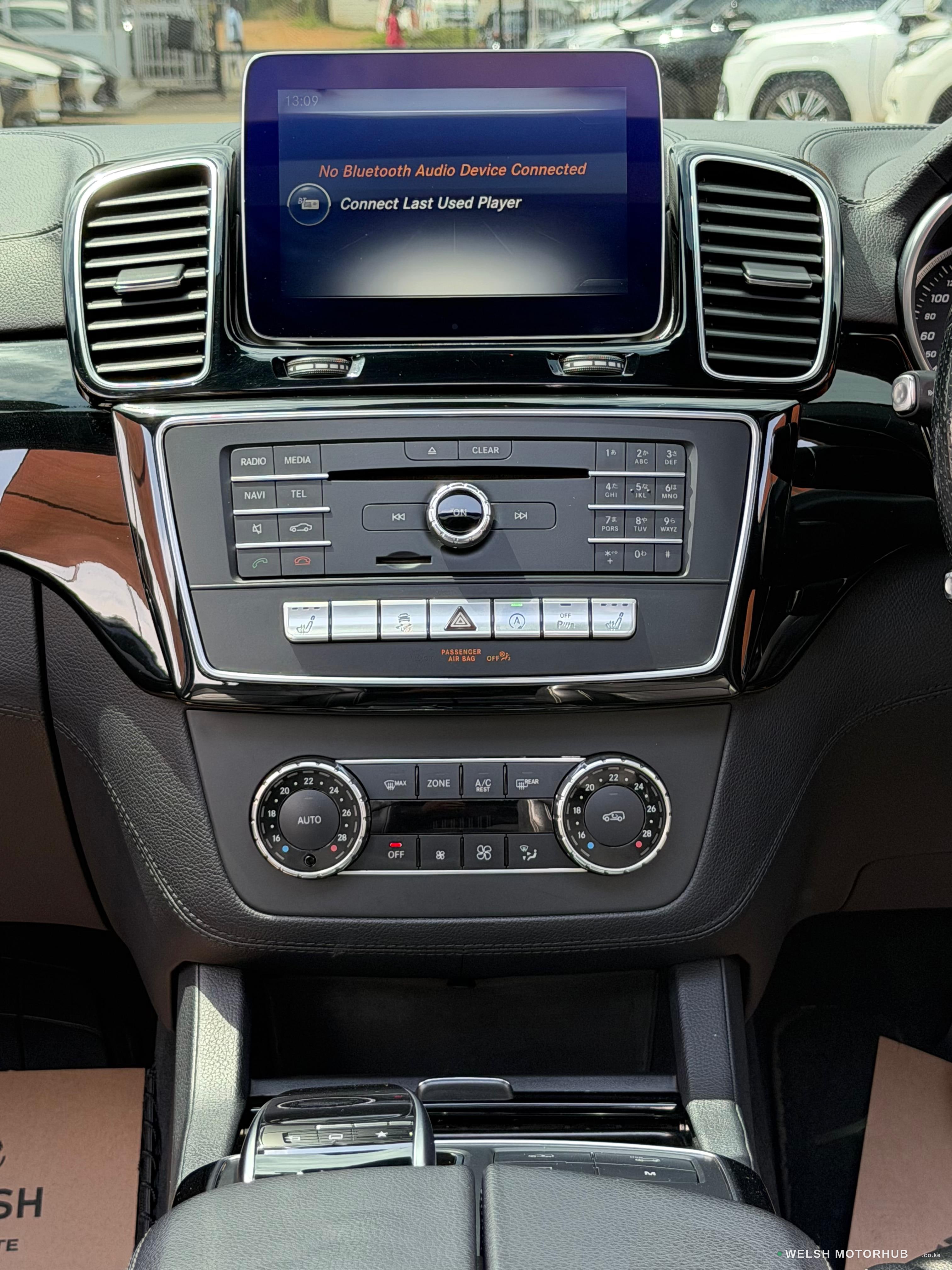 2017 Mercedes-Benz GLE43 AMG 3L Petrol SUV, photo 13