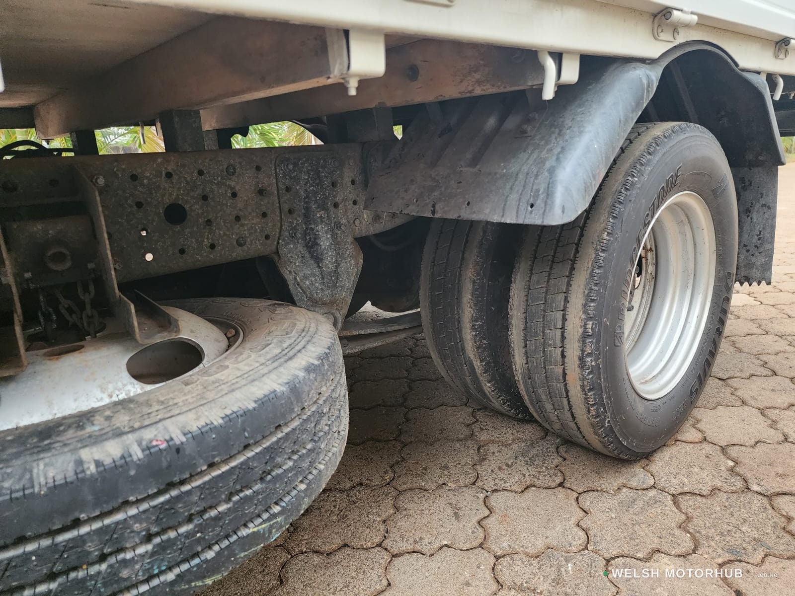 2019 Mitsubishi Fuso 3L Diesel Truck, photo 7