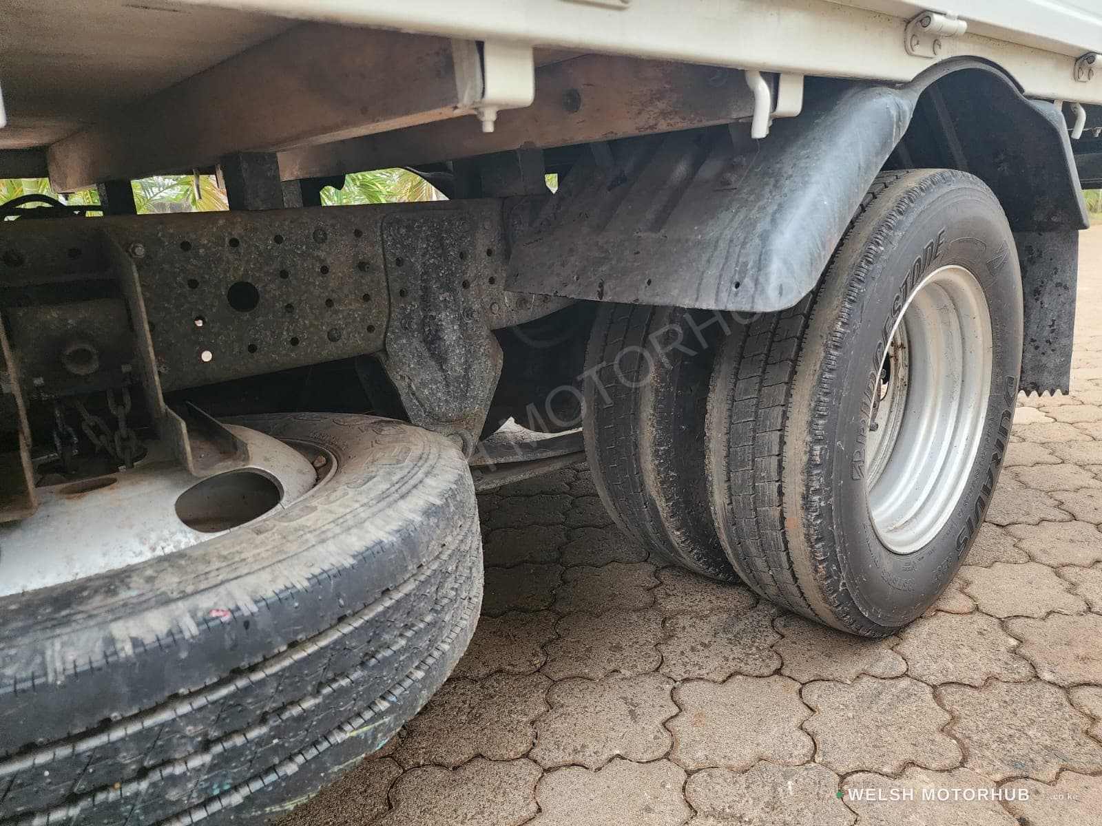 2019 Mitsubishi Fuso 3L Diesel Truck, photo 7