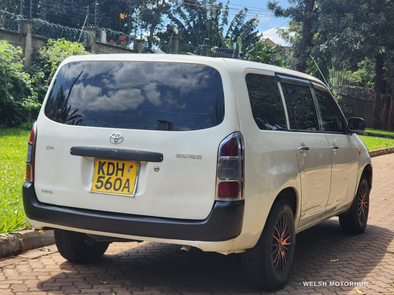 2014 Toyota Probox 1.5L Petrol, photo 5