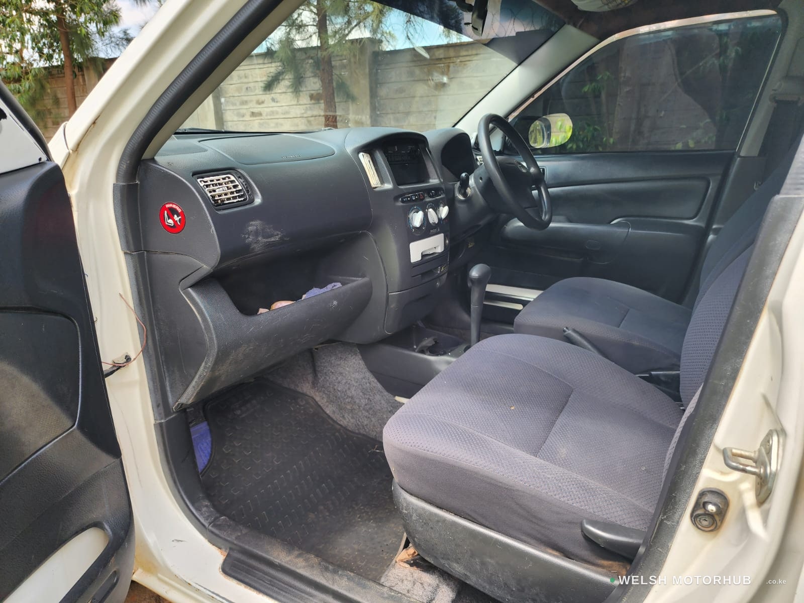 2014 Toyota Probox 1.5L Petrol, photo 10