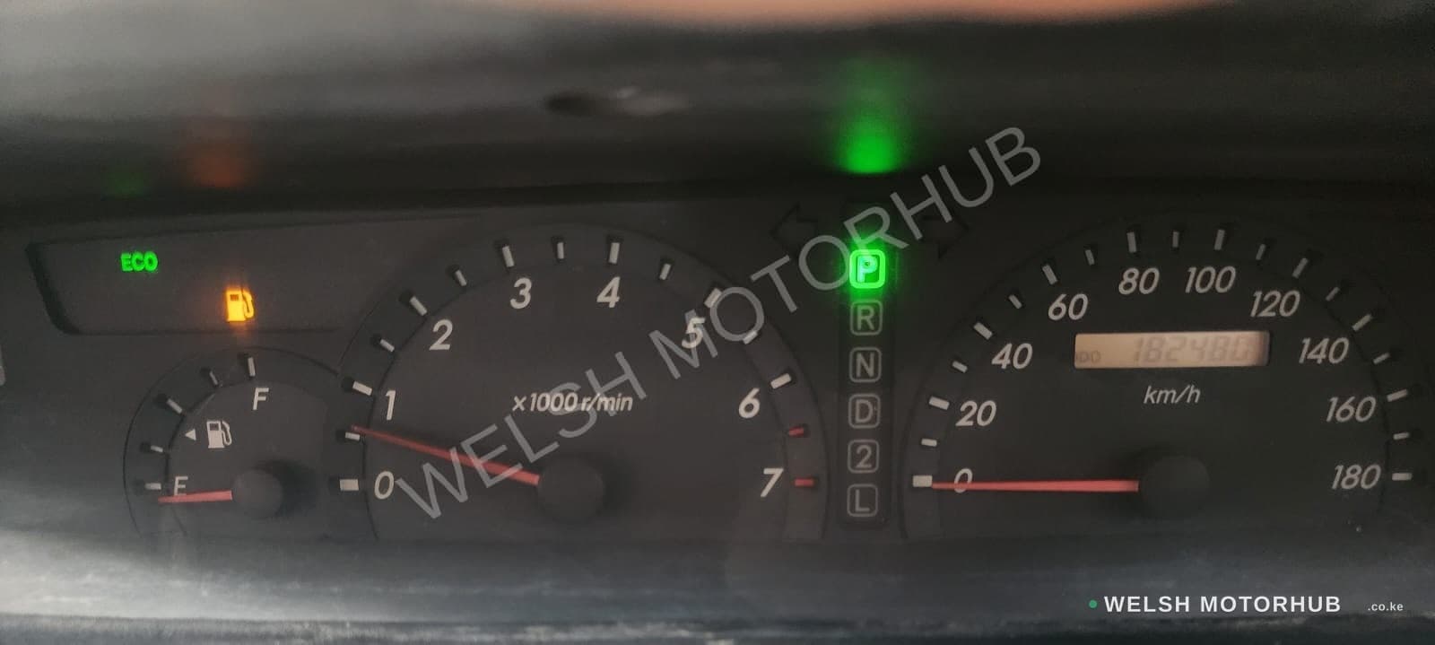 2003 Toyota Noah 2L Petrol MPV, photo 11