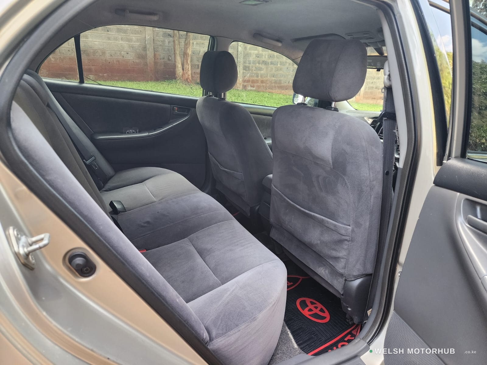 2003 Toyota NZE 1.8L Petrol Sedan, photo 10
