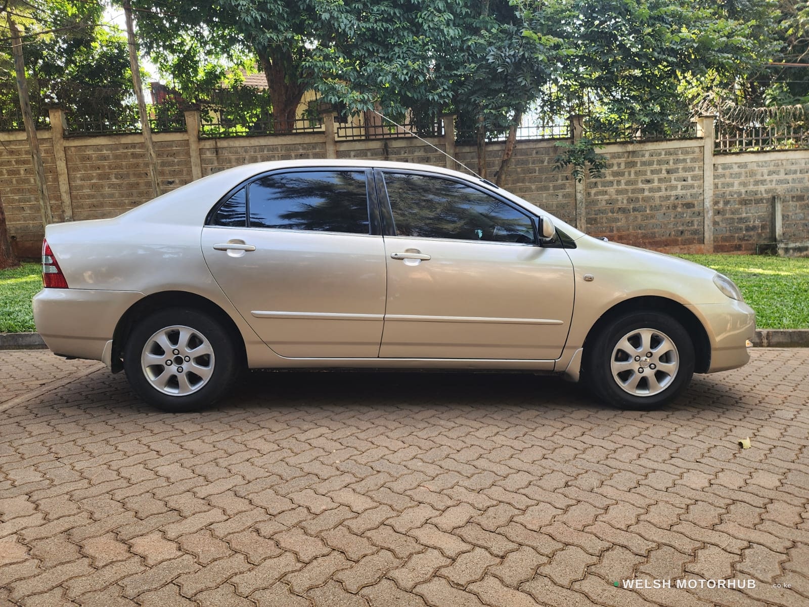 2003 Toyota NZE 1.8L Petrol Sedan, photo 4
