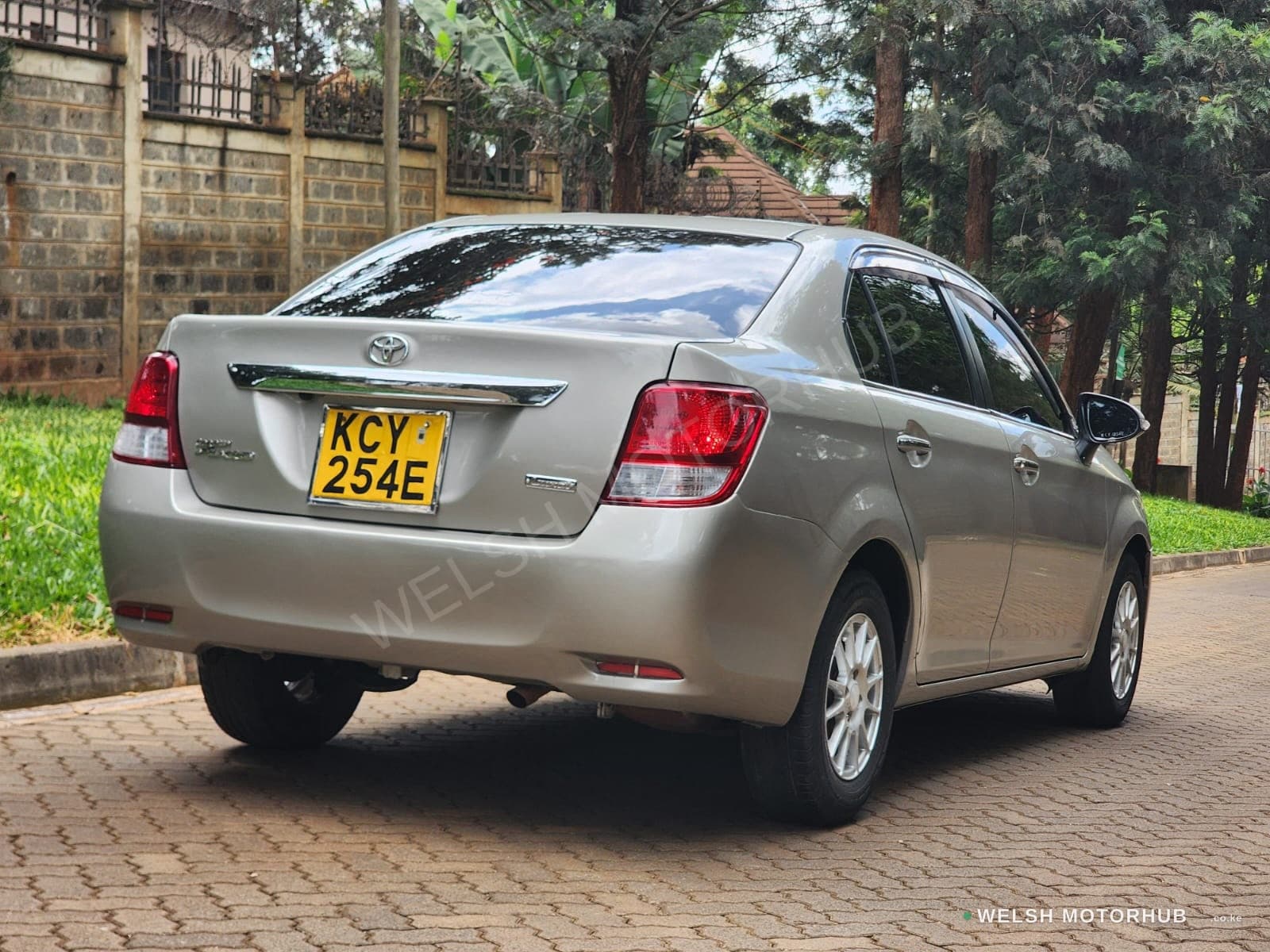 2012 Toyota Axio 1.5L Petrol Sedan, photo 5