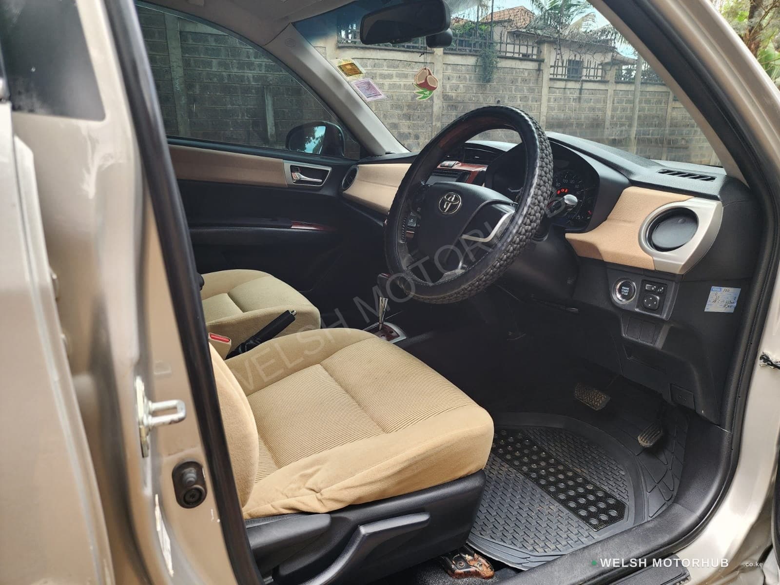 2012 Toyota Axio 1.5L Petrol Sedan, photo 12