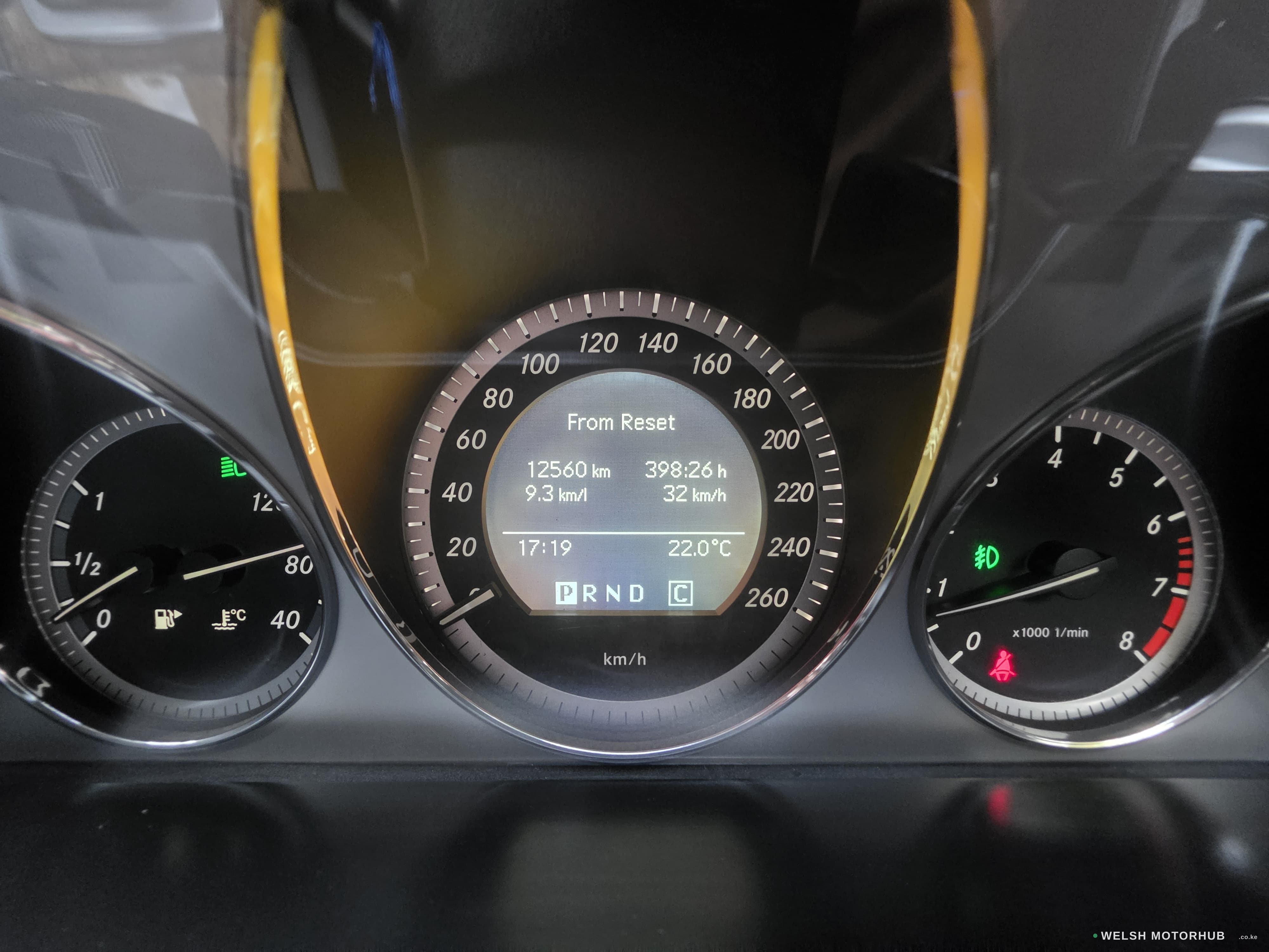 2010 Mercedes-Benz C200 1.8L Petrol Sedan, photo 13