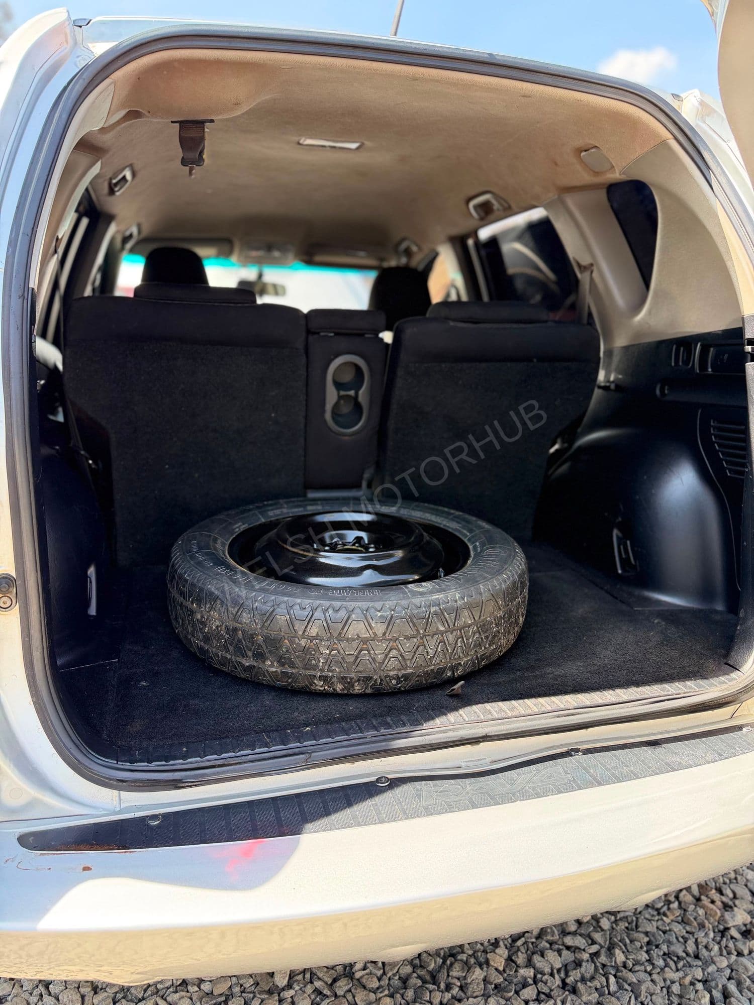 2010 Toyota RAV4 2.4L Petrol SUV, photo 10