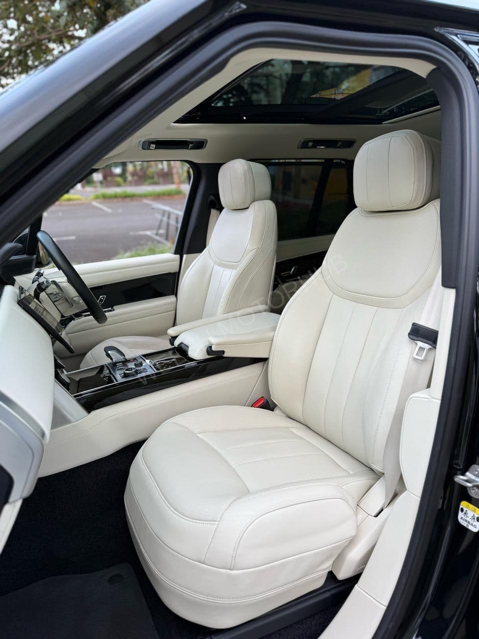 2022 Range Rover Vogue 350D HSE 3L Diesel SUV, photo 12