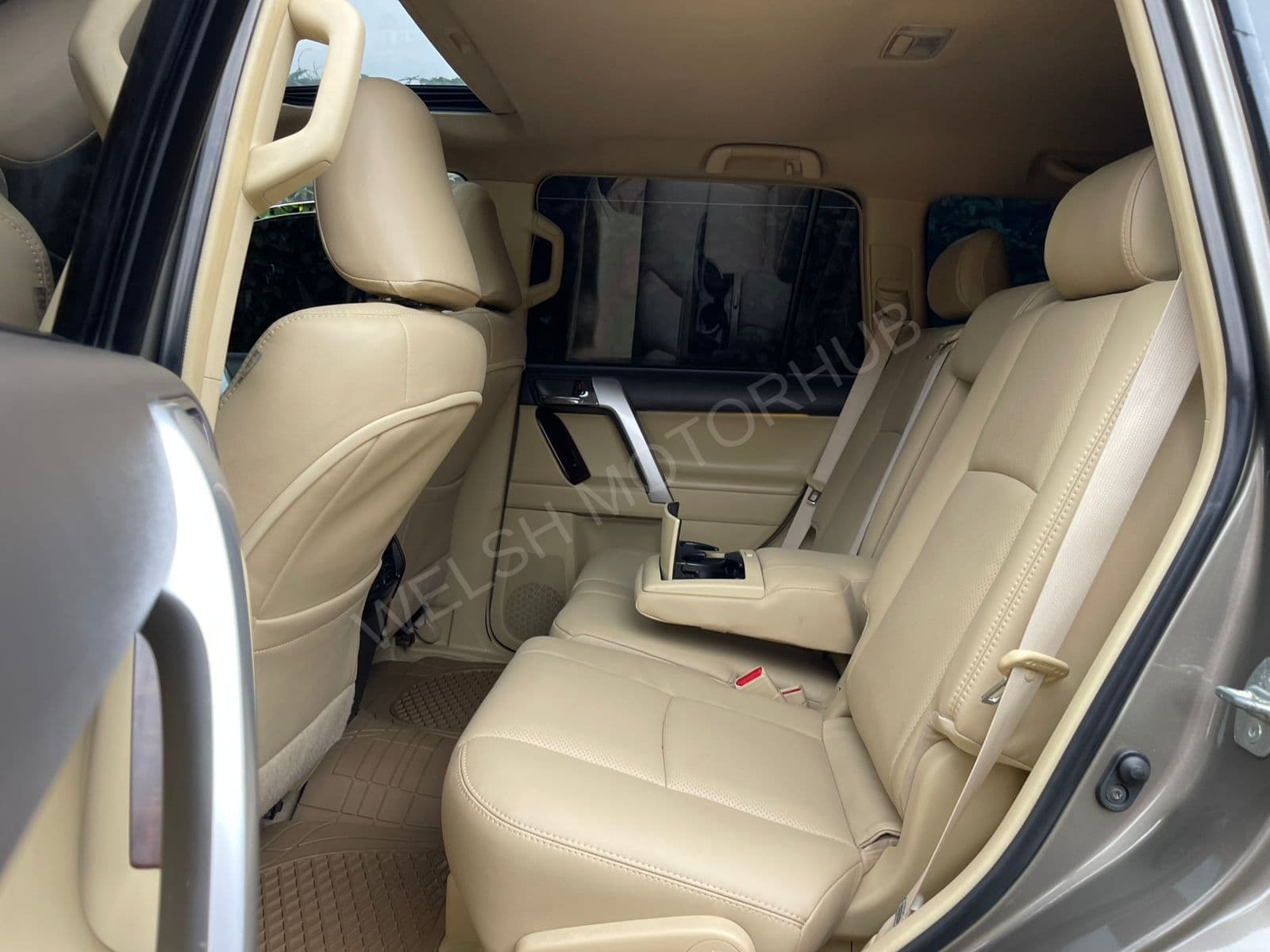 2016 Toyota Land Cruiser Prado TZG 2.8L Diesel SUV, photo 11
