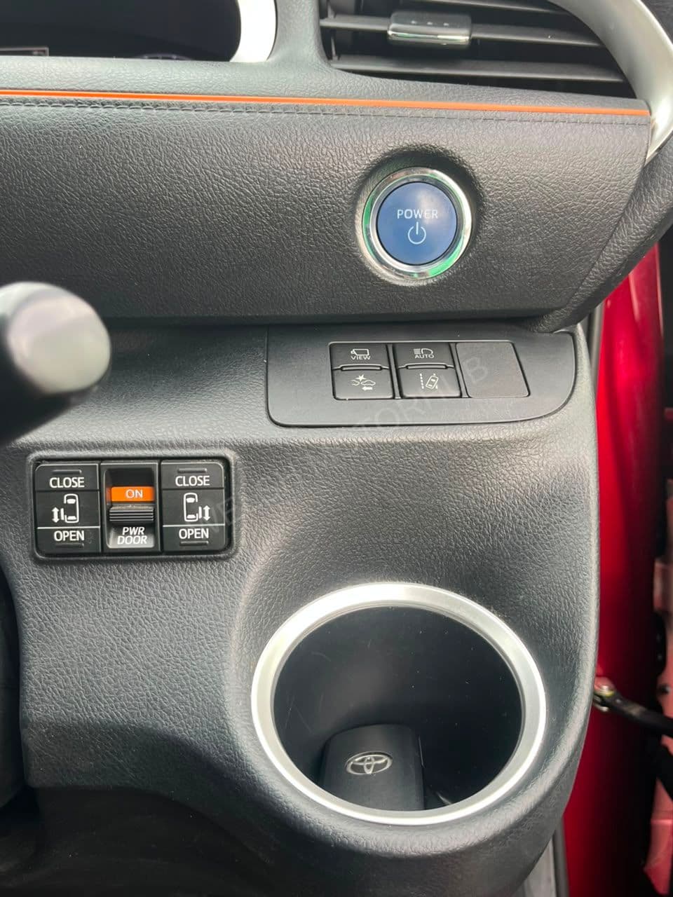 2019 Toyota Sienta 1.5L Hybrid MPV, photo 12