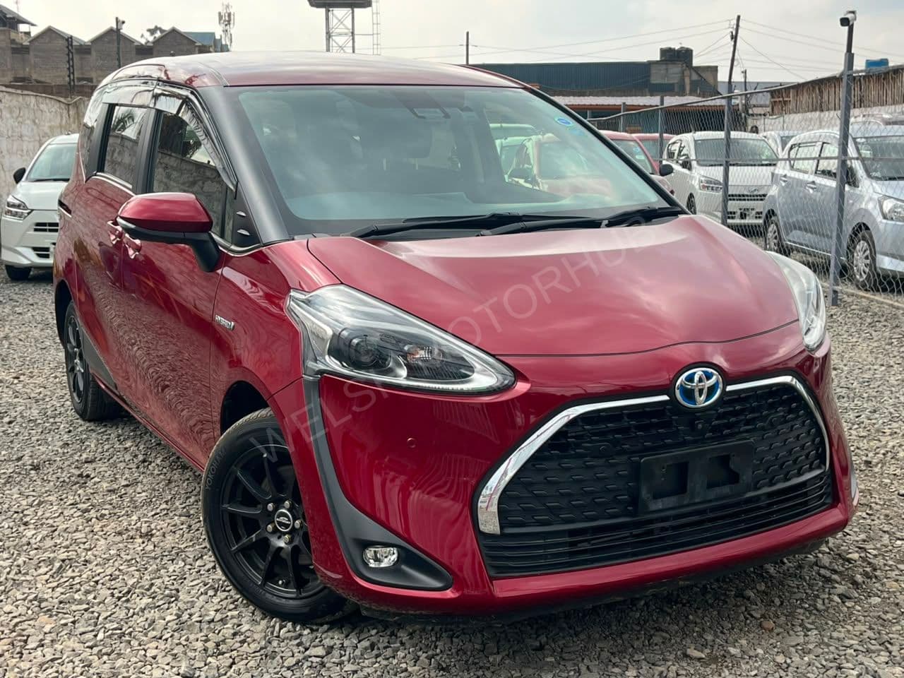 2019 Toyota Sienta 1.5L Hybrid MPV, photo 2