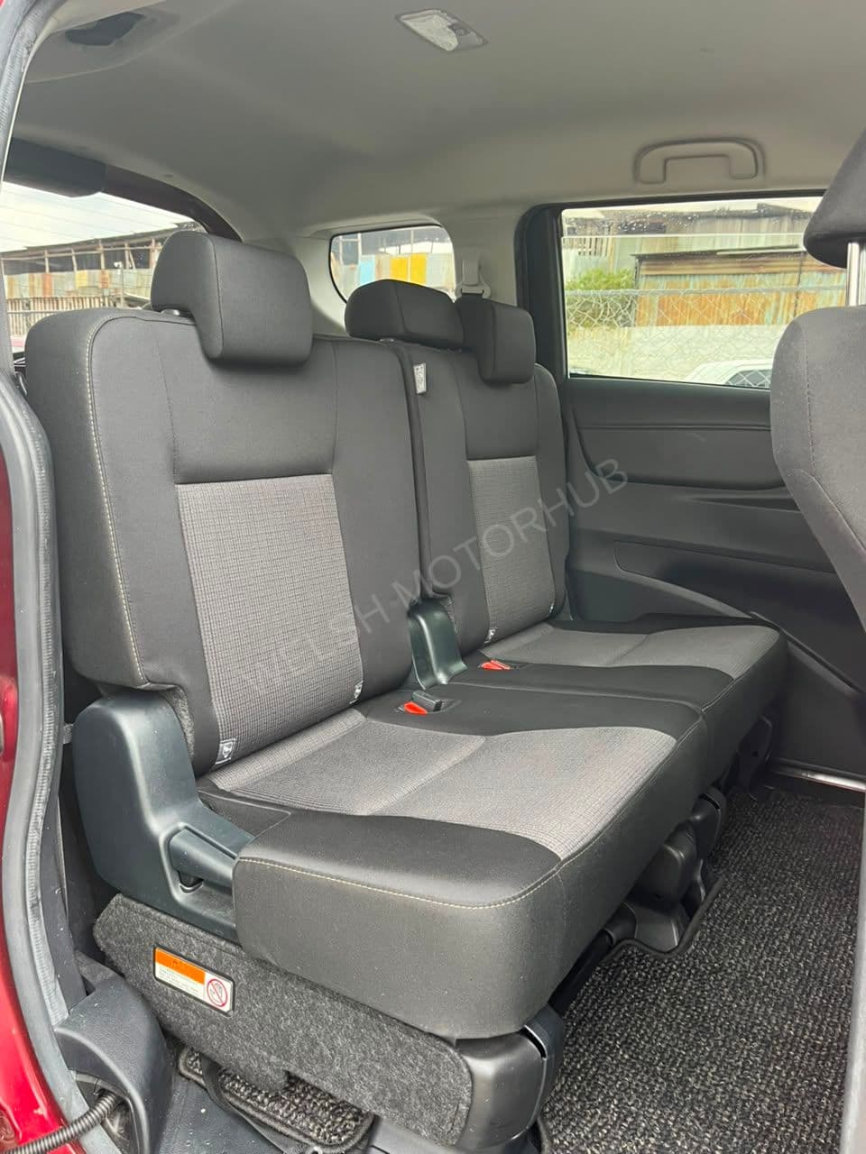 2019 Toyota Sienta 1.5L Hybrid MPV, photo 10
