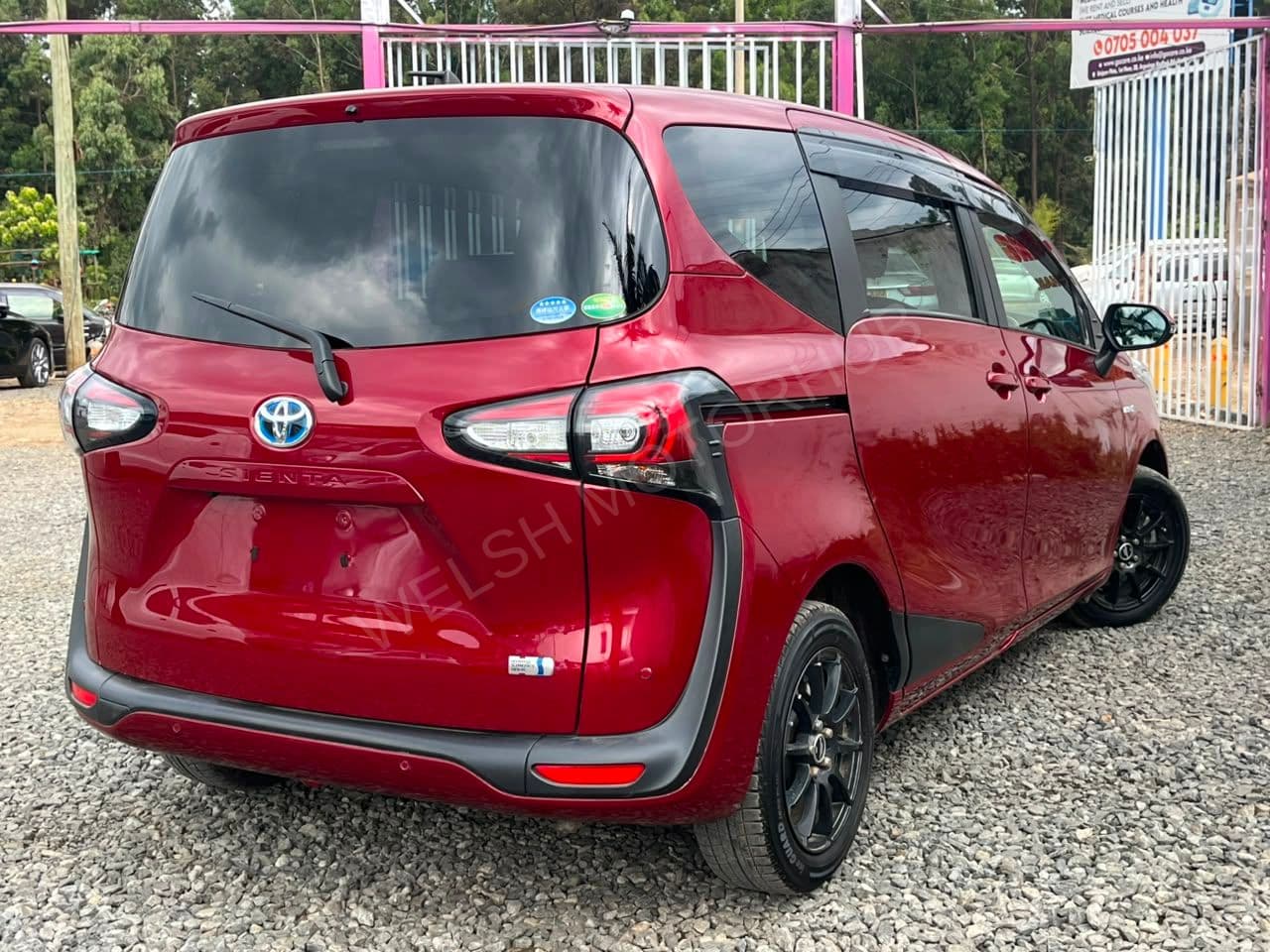 2019 Toyota Sienta 1.5L Hybrid MPV, photo 8