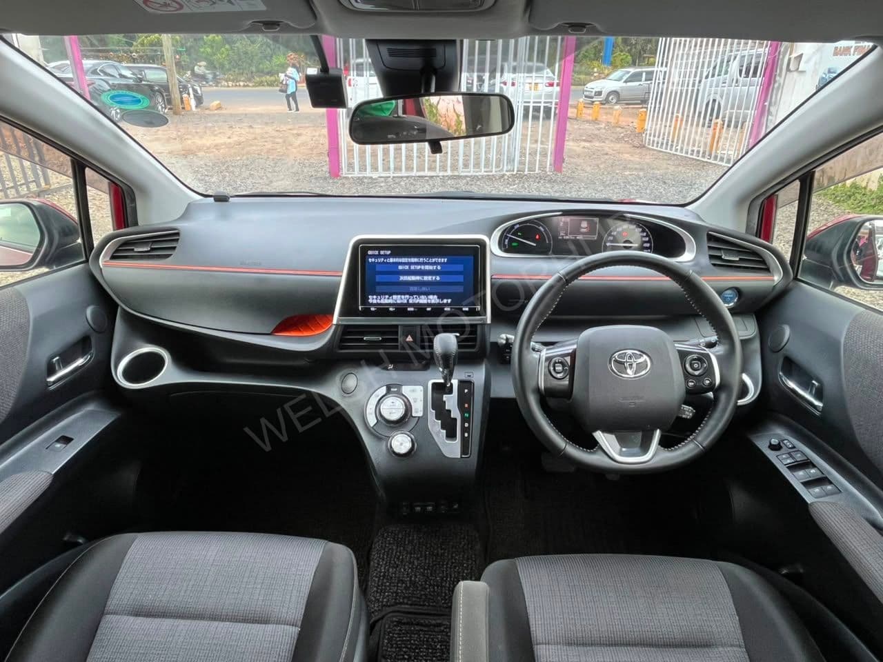 2019 Toyota Sienta 1.5L Hybrid MPV, photo 9