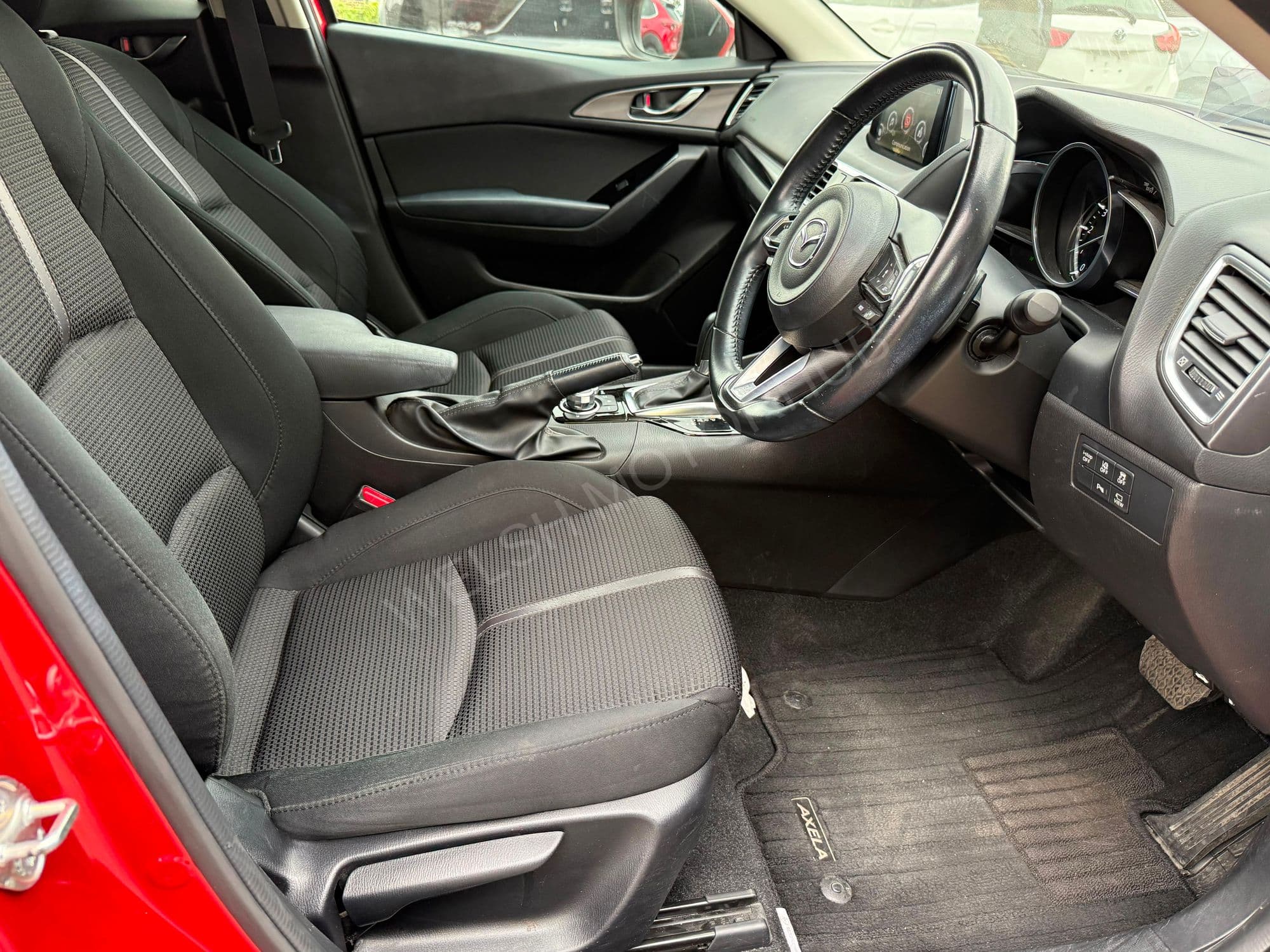2018 Mazda Axela 1.5L Petrol, photo 4