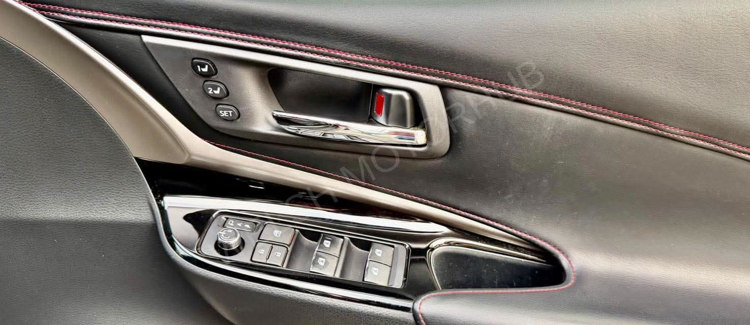 2019 Toyota Harrier PREMIUM ADVANCE Petrol SUV, photo 10
