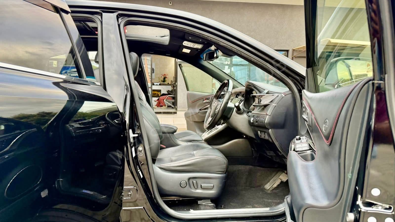 2019 Toyota Harrier PREMIUM ADVANCE Petrol SUV, photo 14