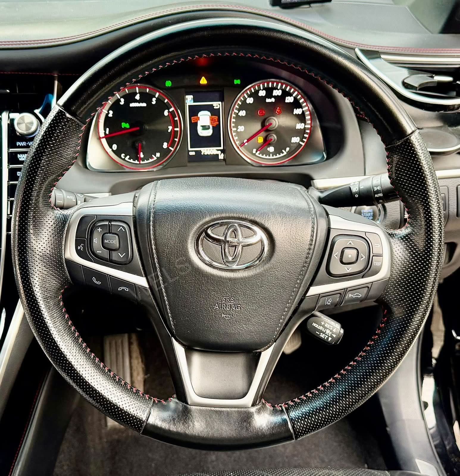 2019 Toyota Harrier PREMIUM ADVANCE Petrol SUV, photo 8