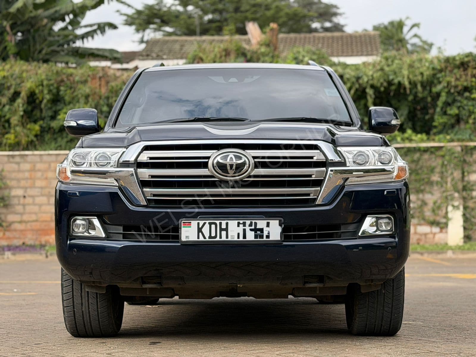 2016 Toyota Land Cruiser SAHARA LC200 4.5L Diesel SUV, photo 4
